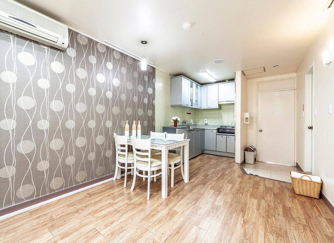 Double Room - Photo 3