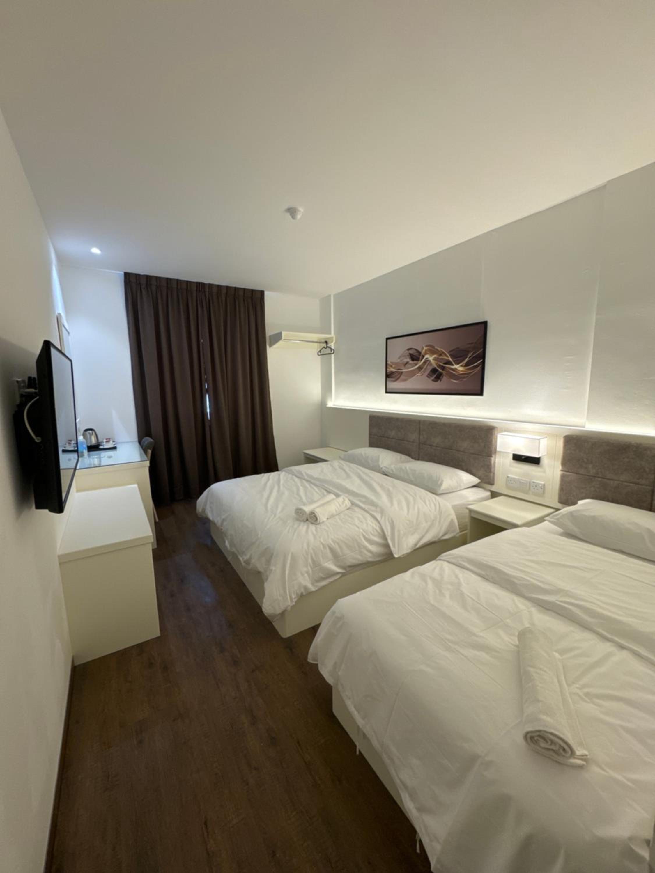 Deluxe Family Room