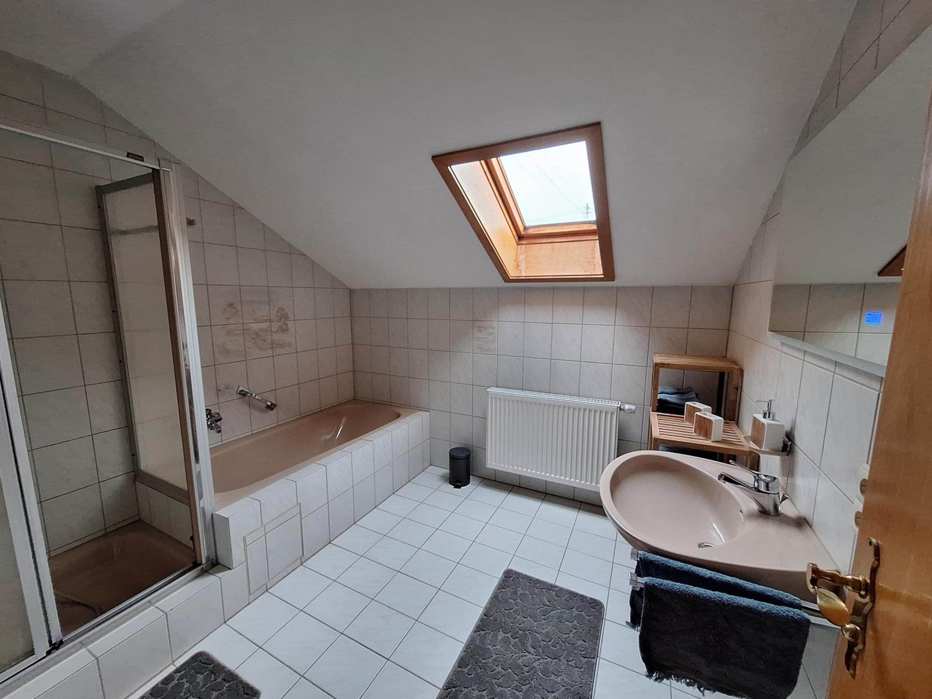 Three-Bedroom Apartment photo 2