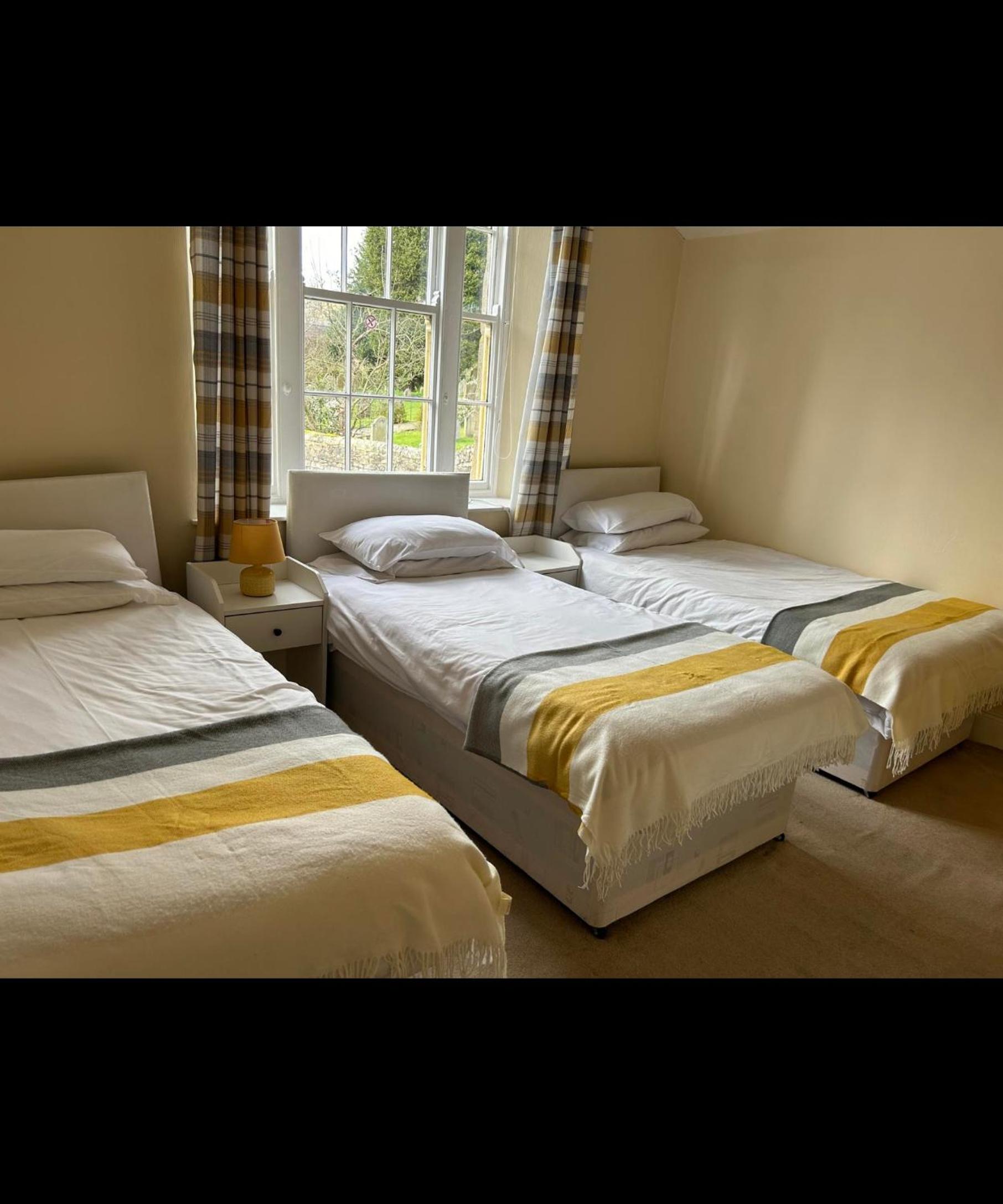 Triple Room With Shared Bathroom photo 1