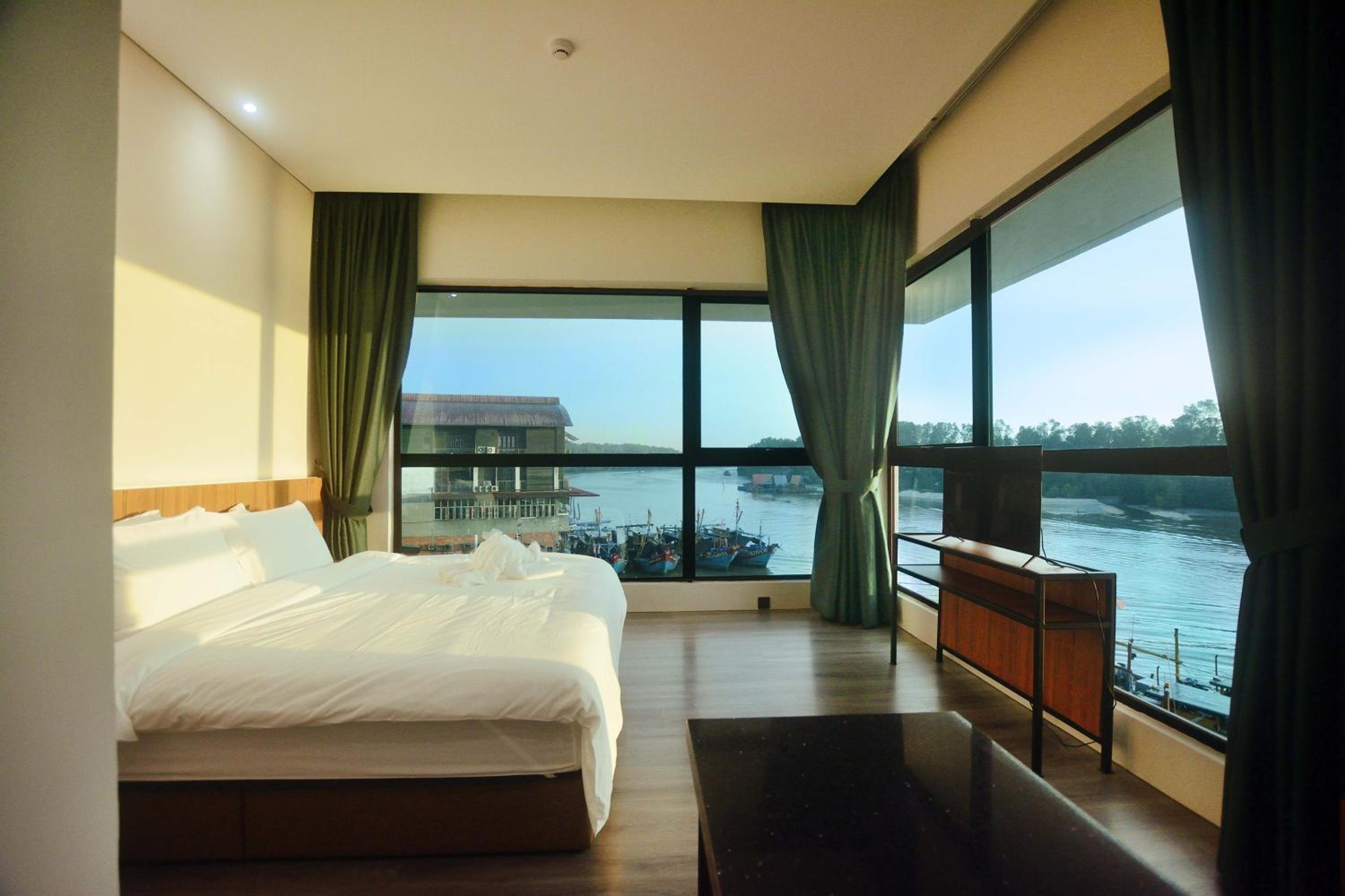 Double Room with Sea View photo 1