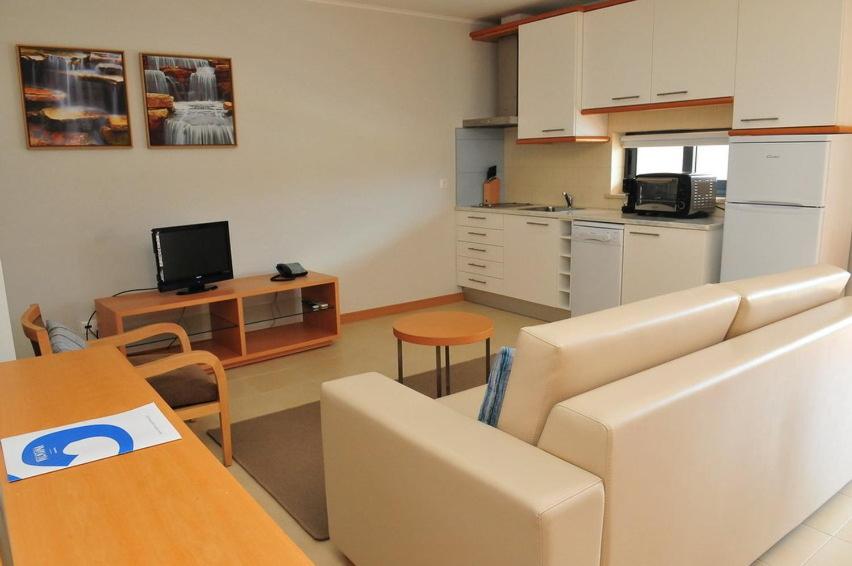 One-Bedroom Apartment - Photo 11