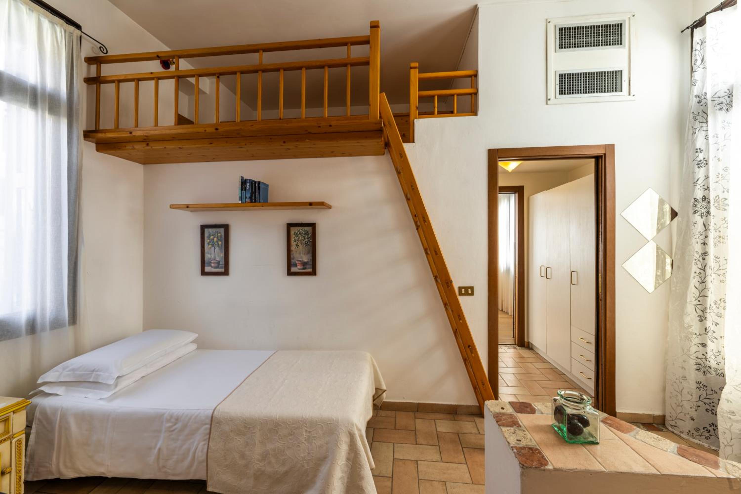 Two-Bedroom Apartment - Photo 6