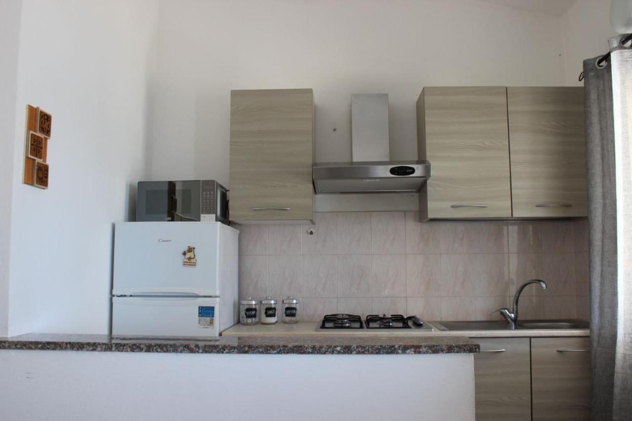 Three-Bedroom Apartment photo 2