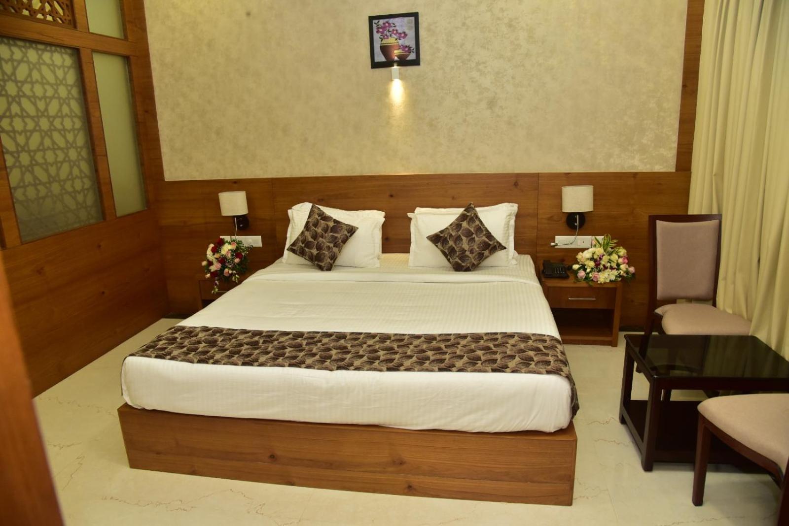 Deluxe Room - Photo 1