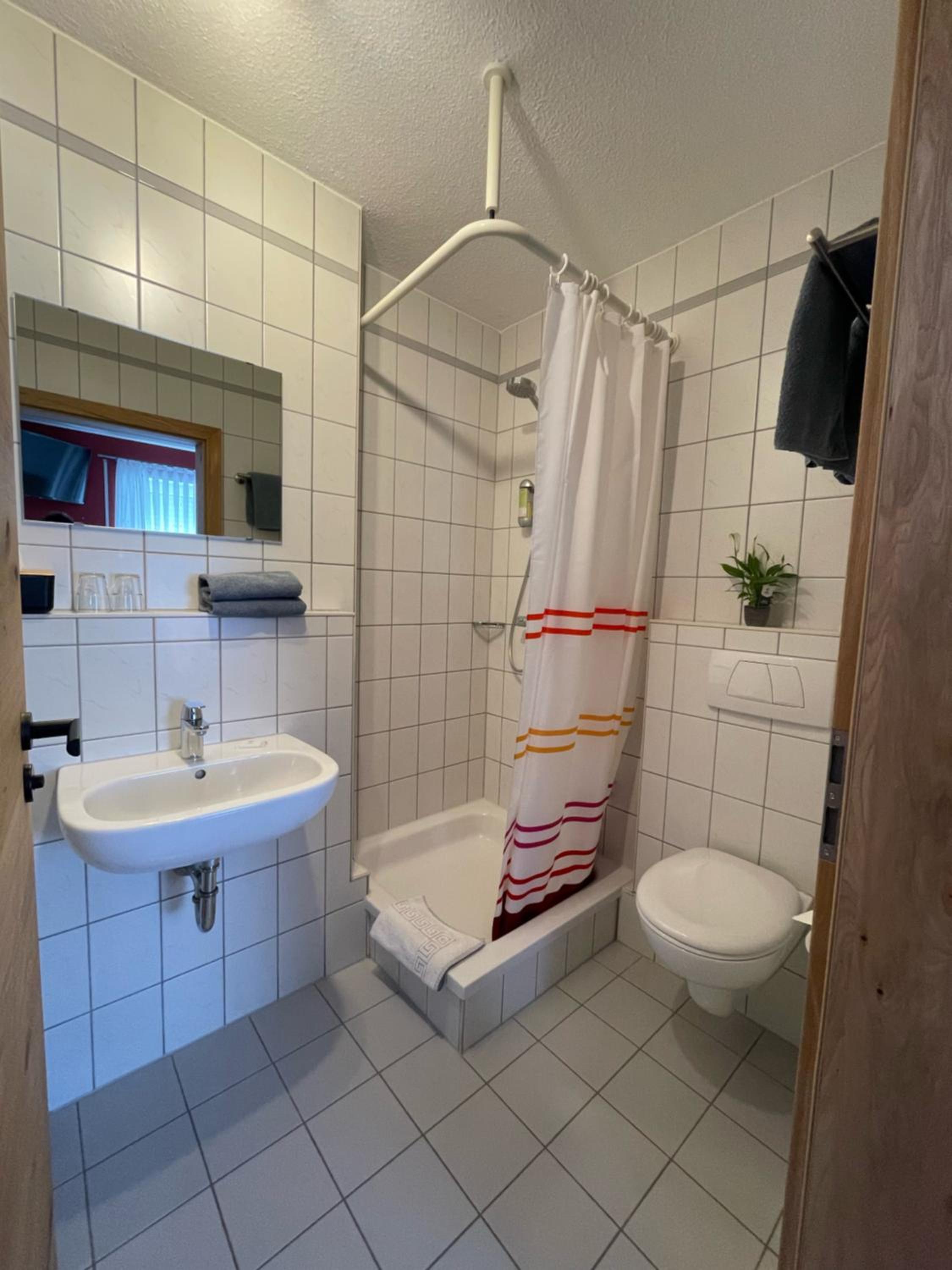 Double Room - Photo 3