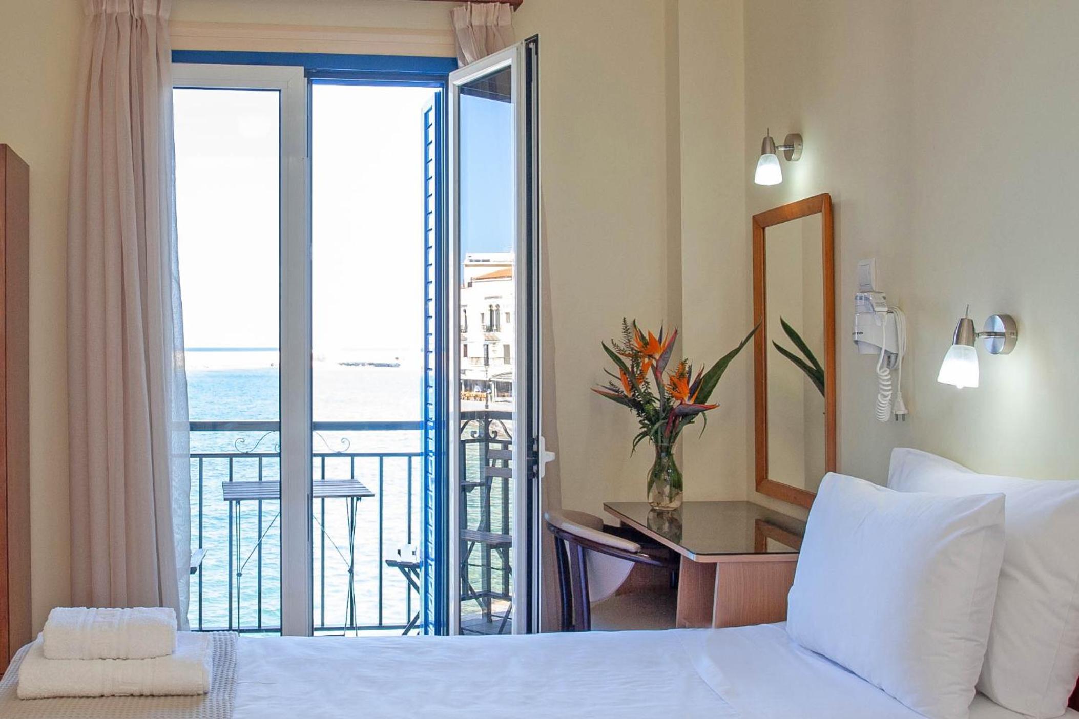 Double or Twin Room with Sea View