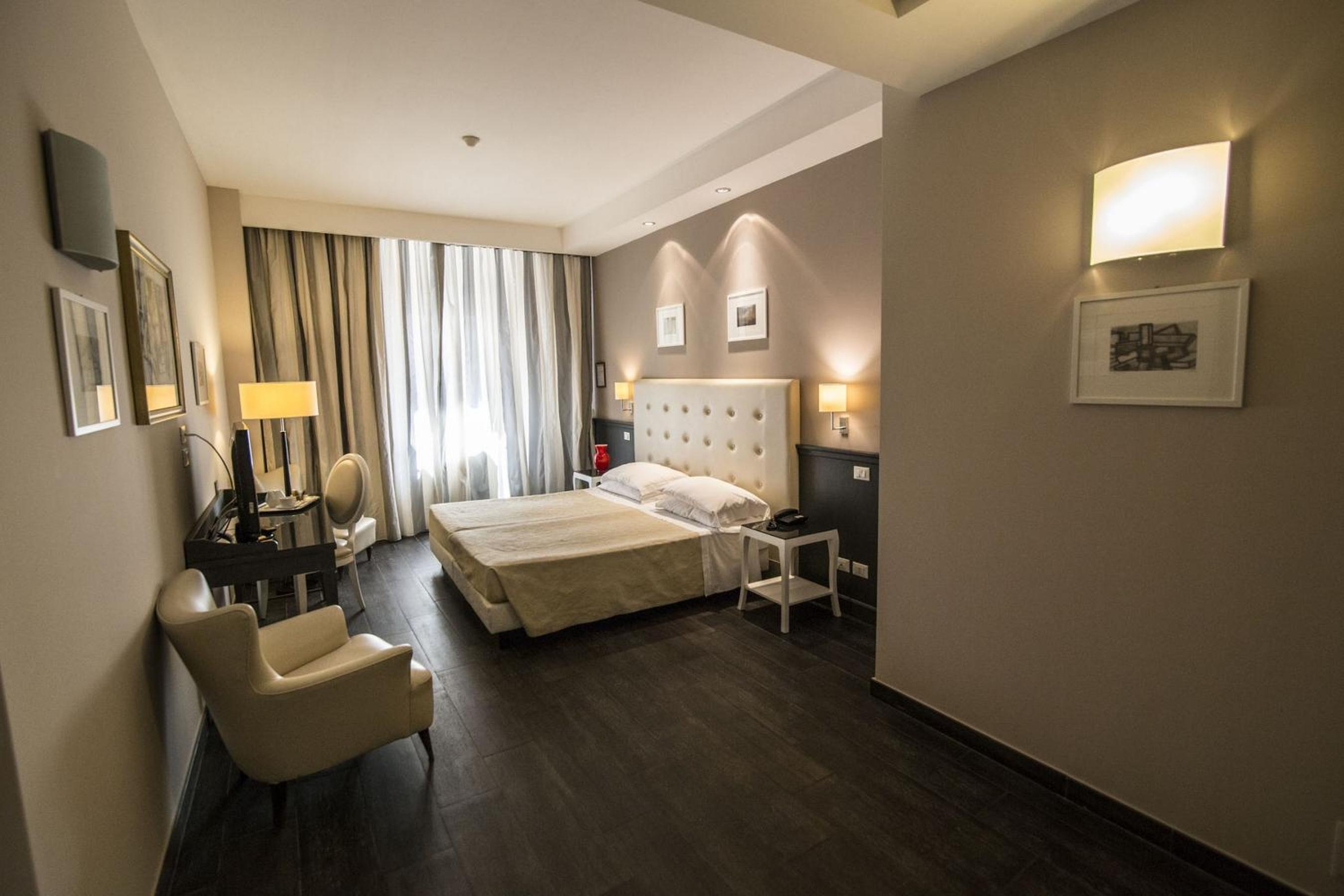 Superior Quadruple Room - Photo 1