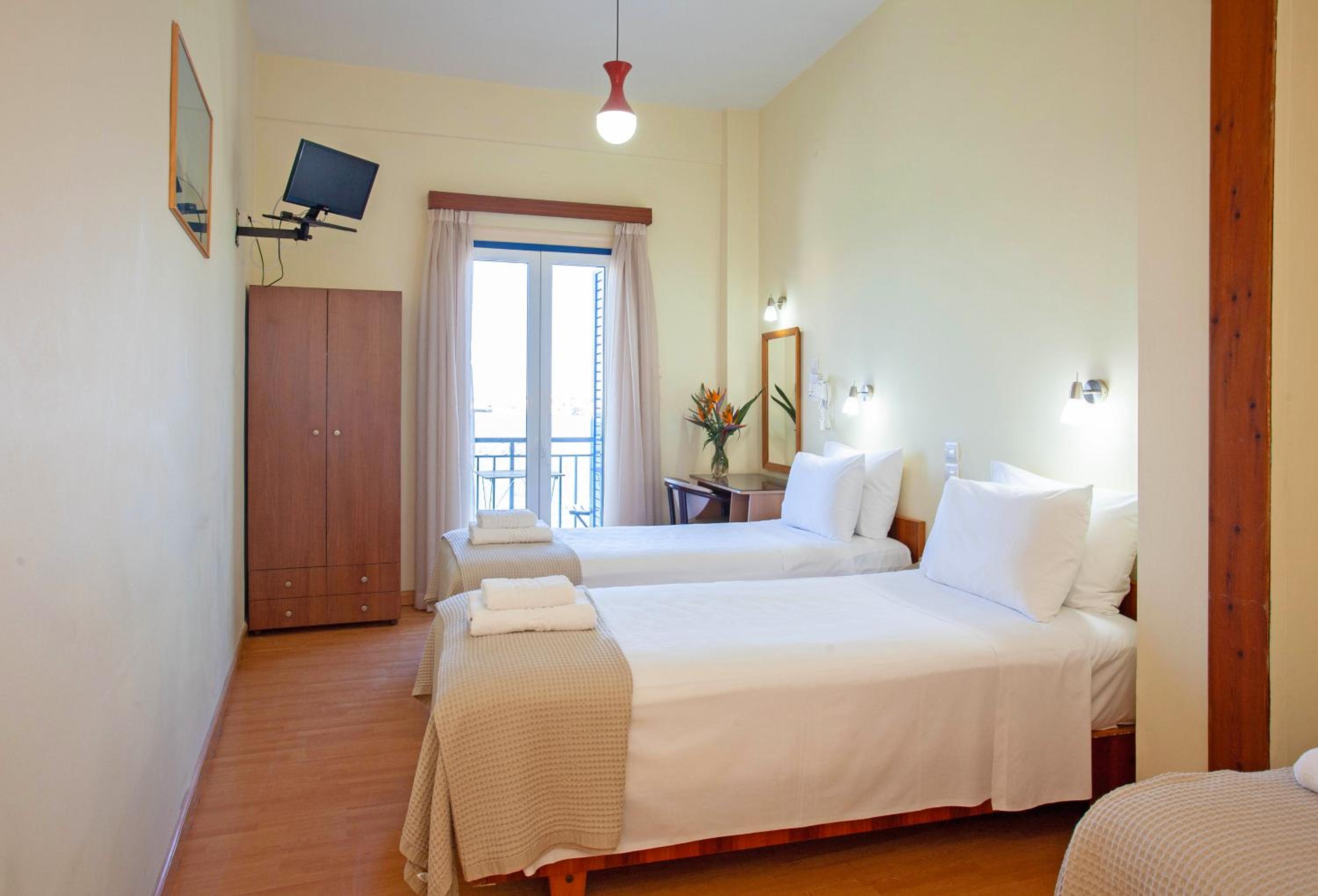 Triple Room with Sea View