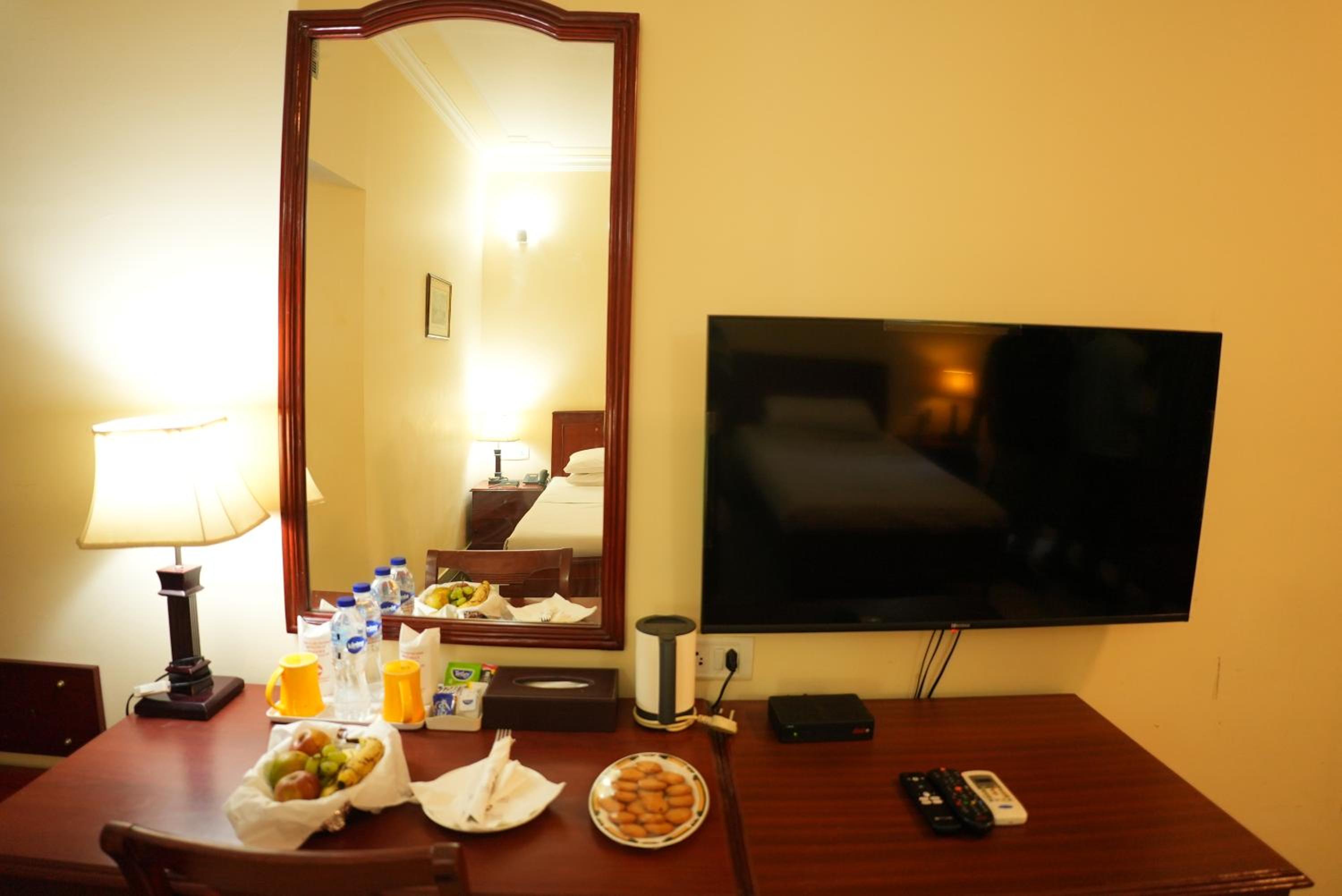 Deluxe Double Or Twin Room photo 2
