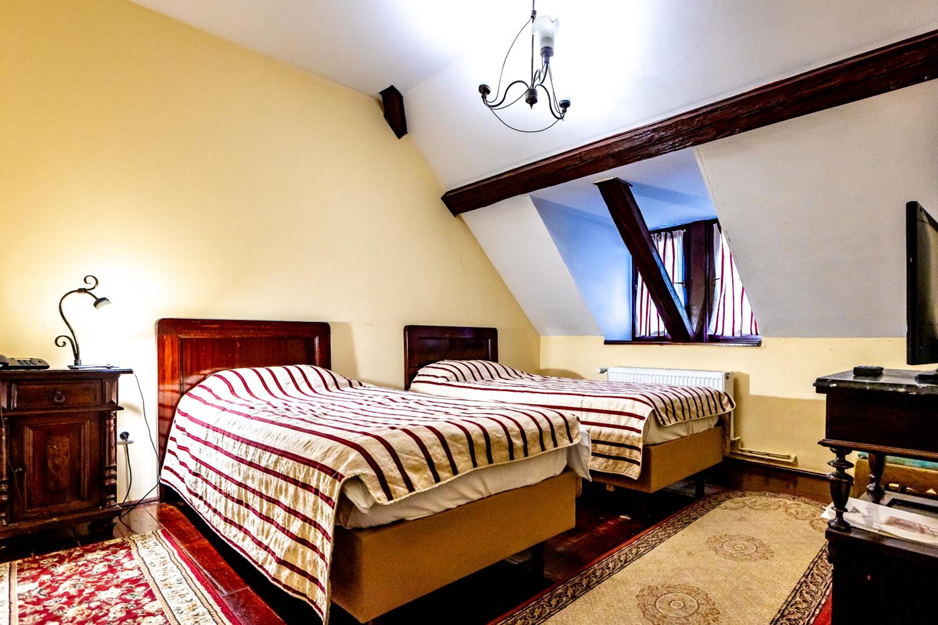 Standard Double Room photo 3