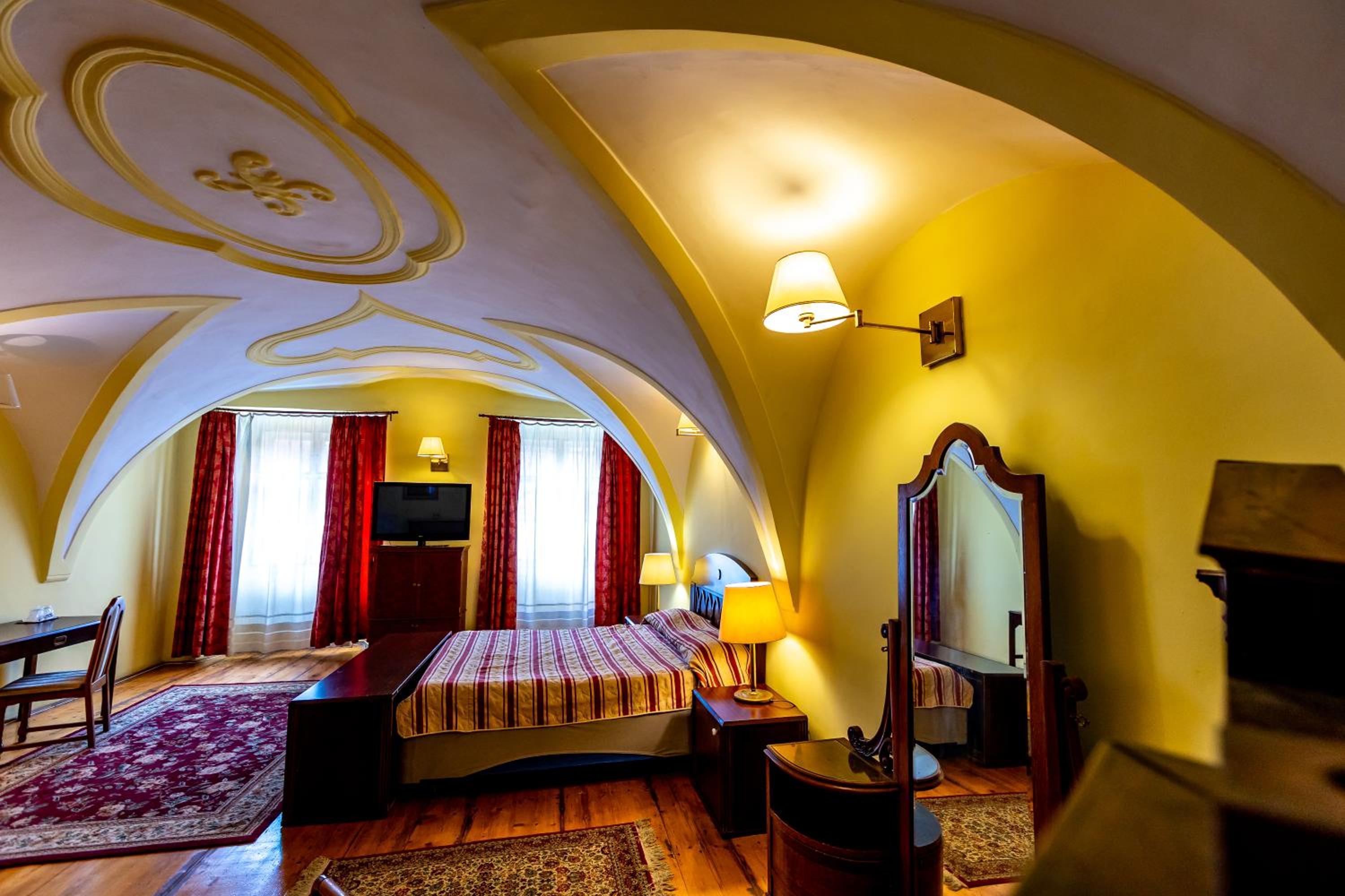 Suite photo 1