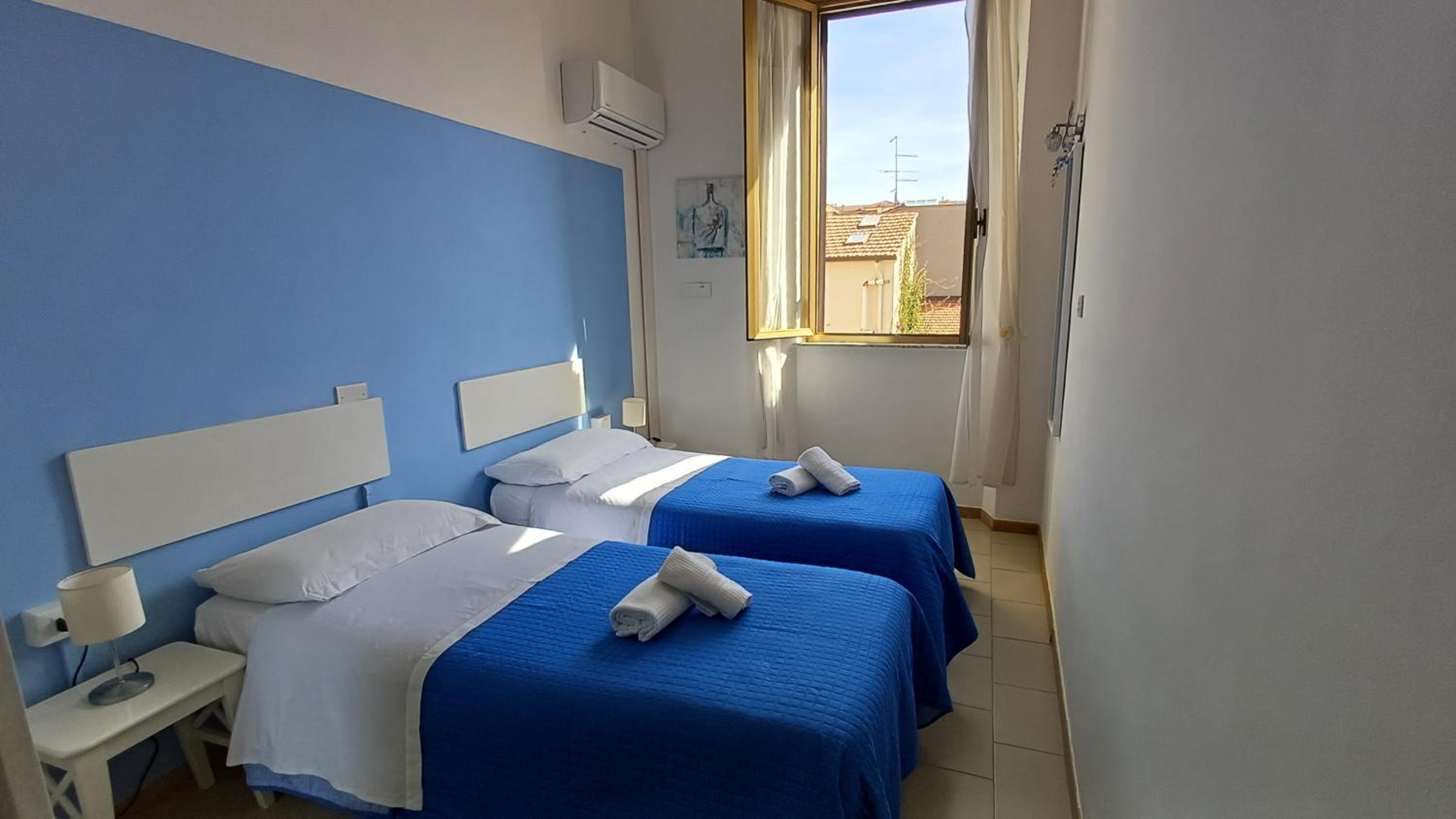 Double or Twin Room photo 1