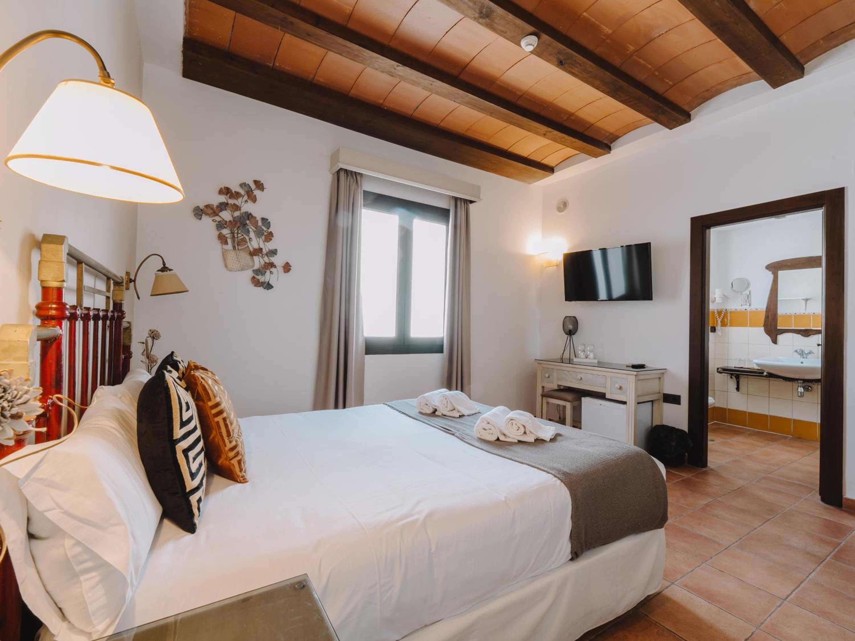 Habitación Doble Estándar o con Dos Camas Individuales.
