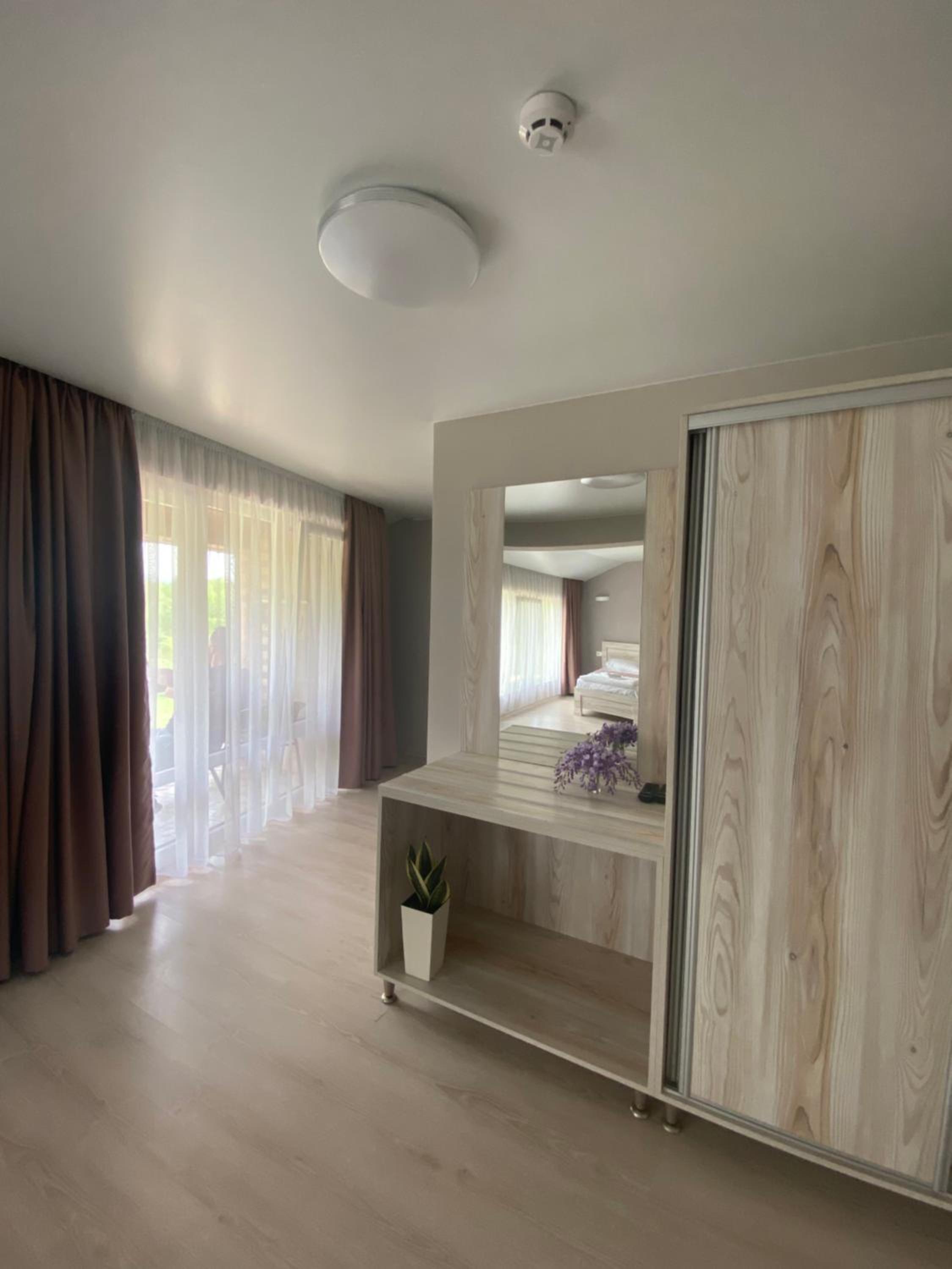 Large Twin Room photo 1
