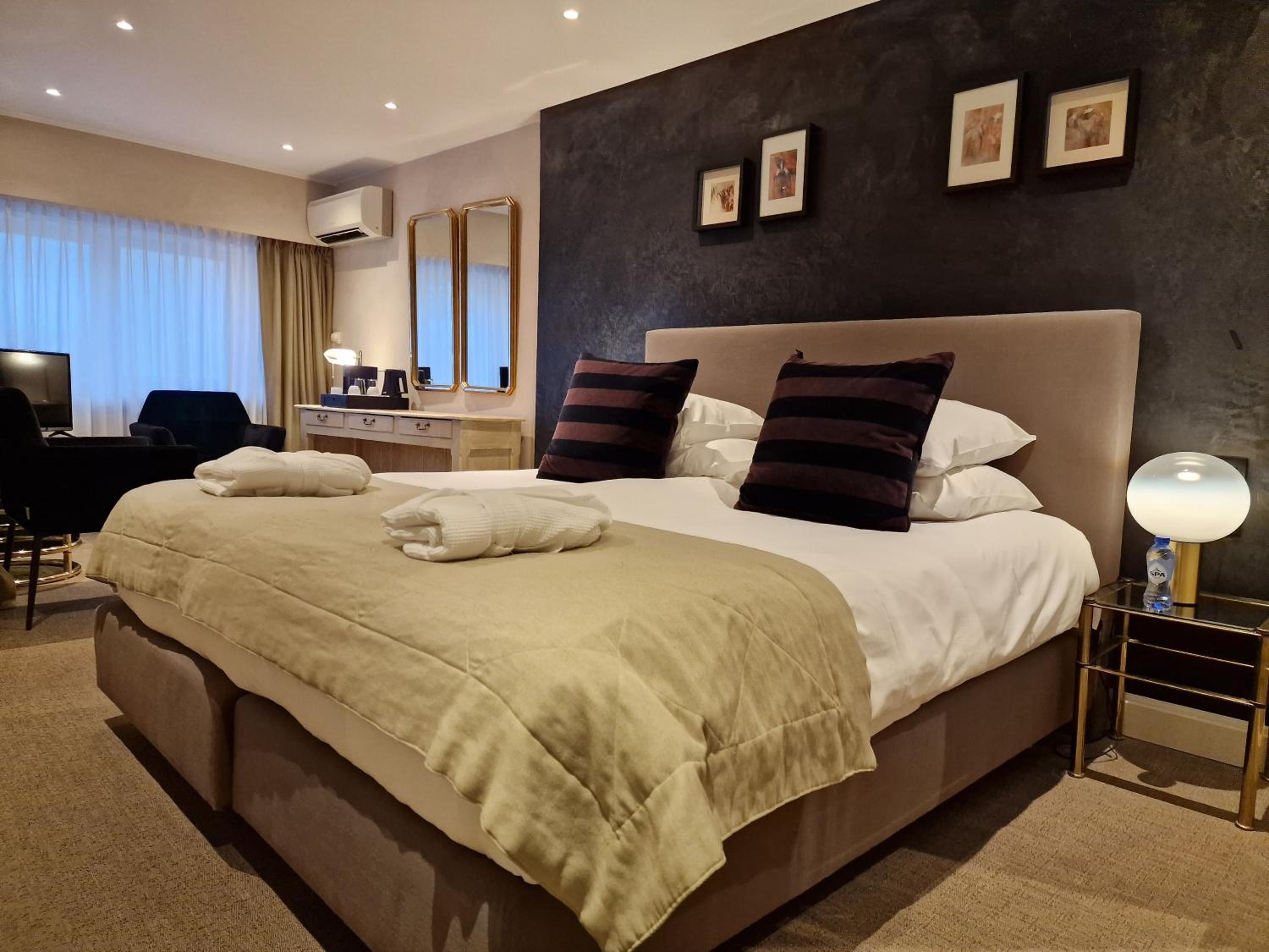 Comfort Double or Twin Room