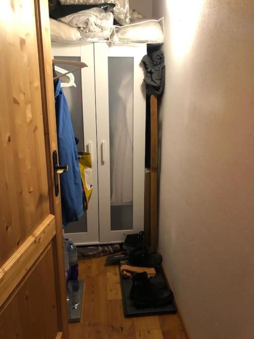 One-Bedroom Apartment photo 3