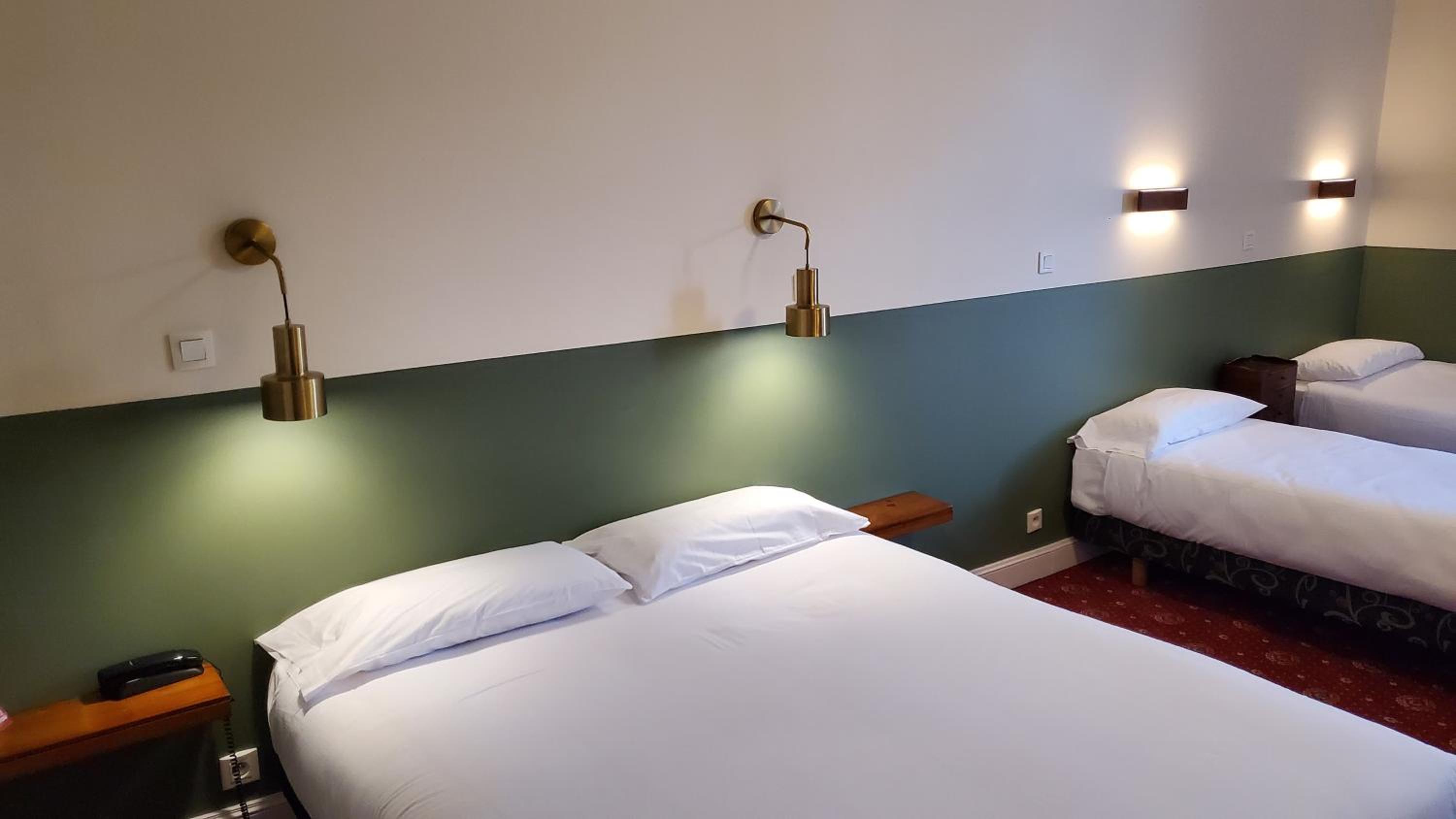 Quadruple Room - Photo 4