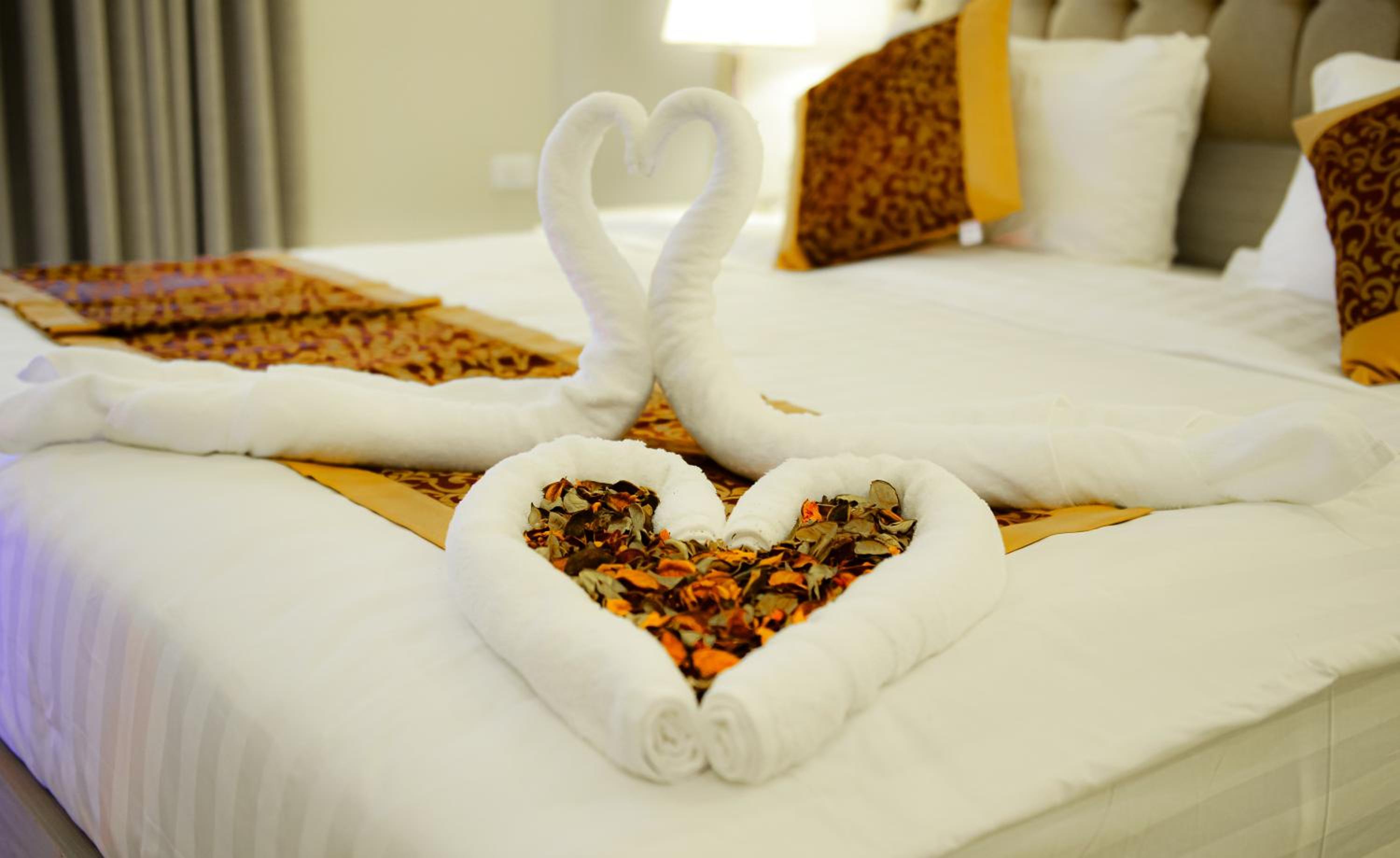Deluxe Double Room - Photo 12