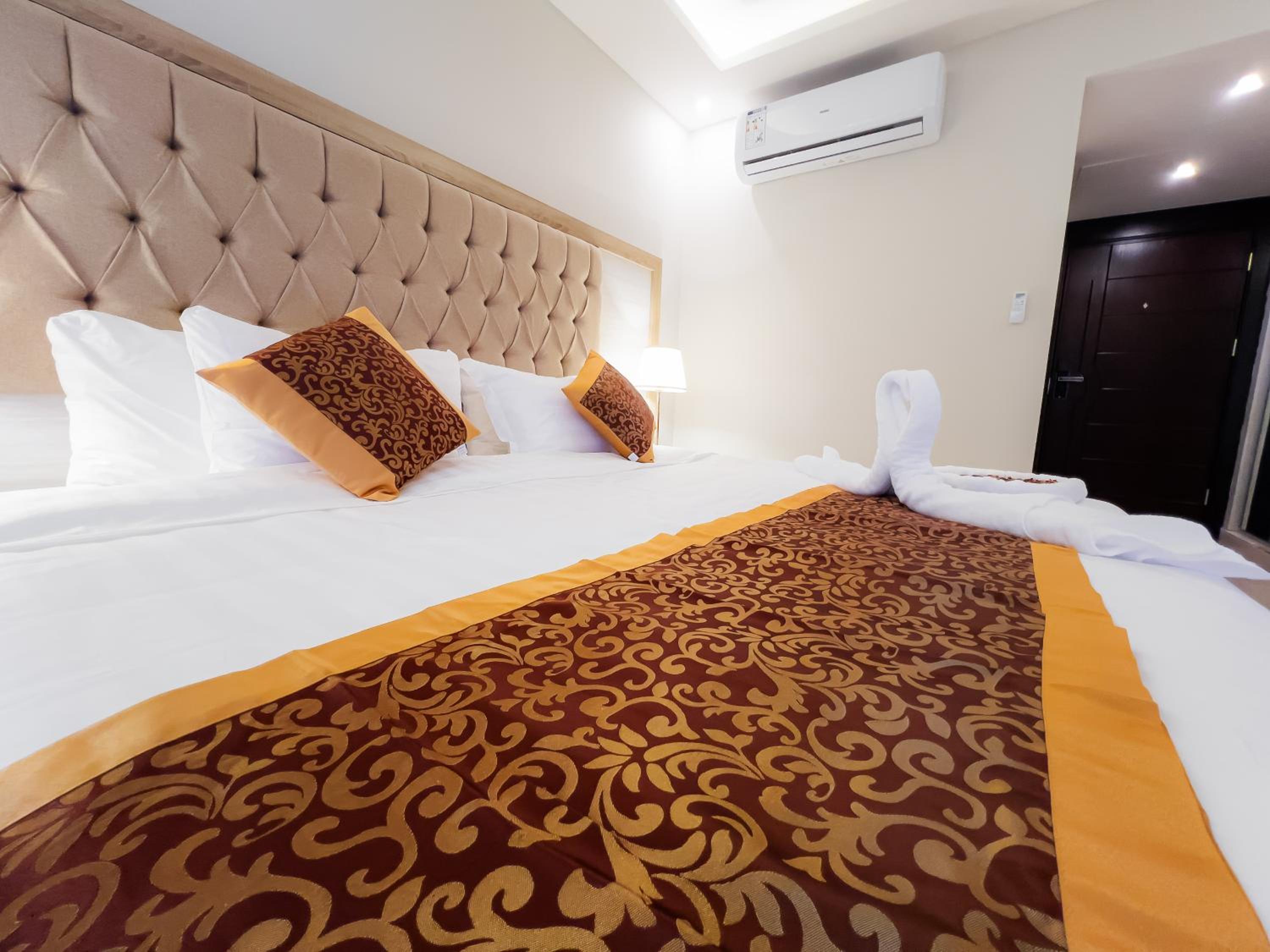 Deluxe Double Room - Photo 3
