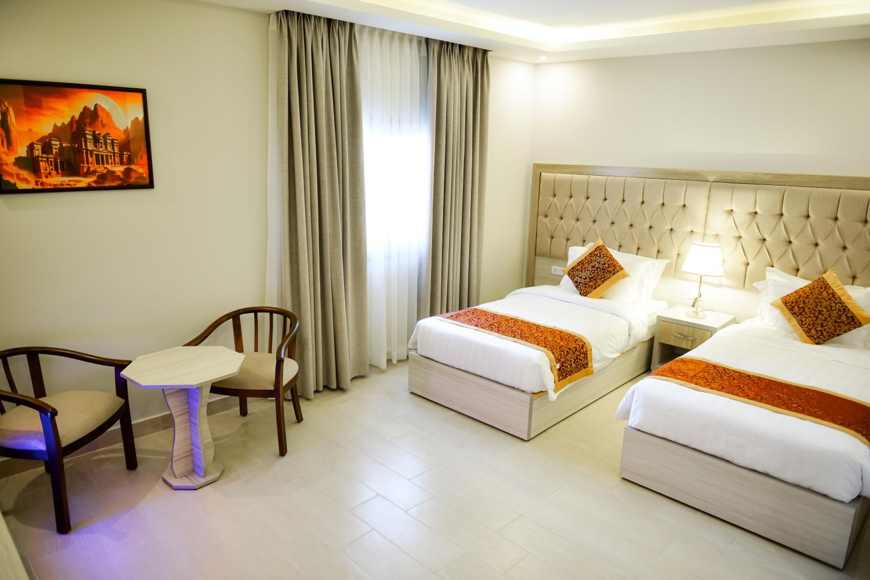 Deluxe Twin Room - Photo 30