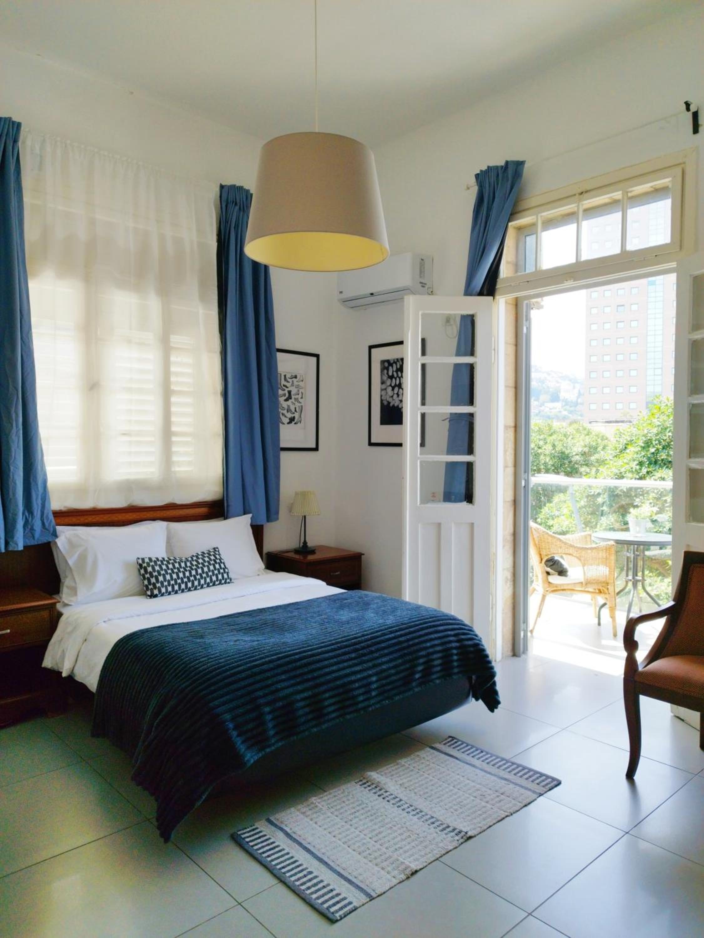 Superior Double Room with Balcony and City View - Photo 1