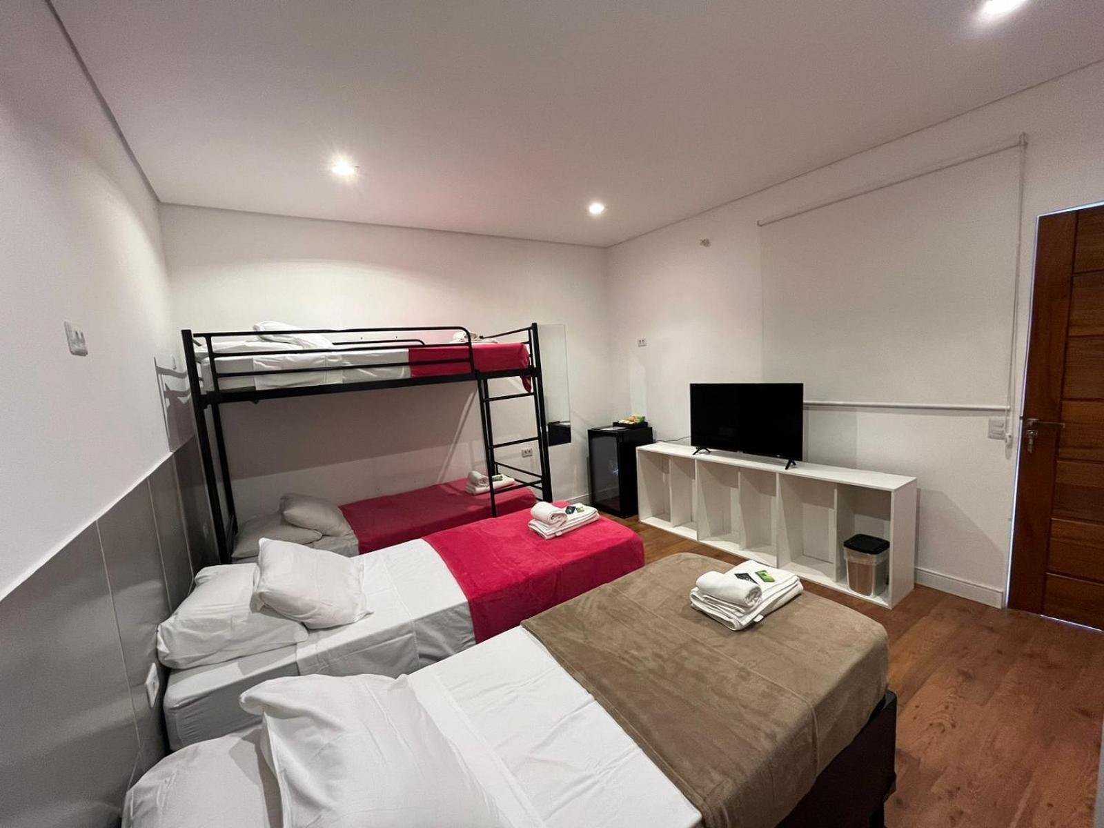 Deluxe Suite - Photo 12