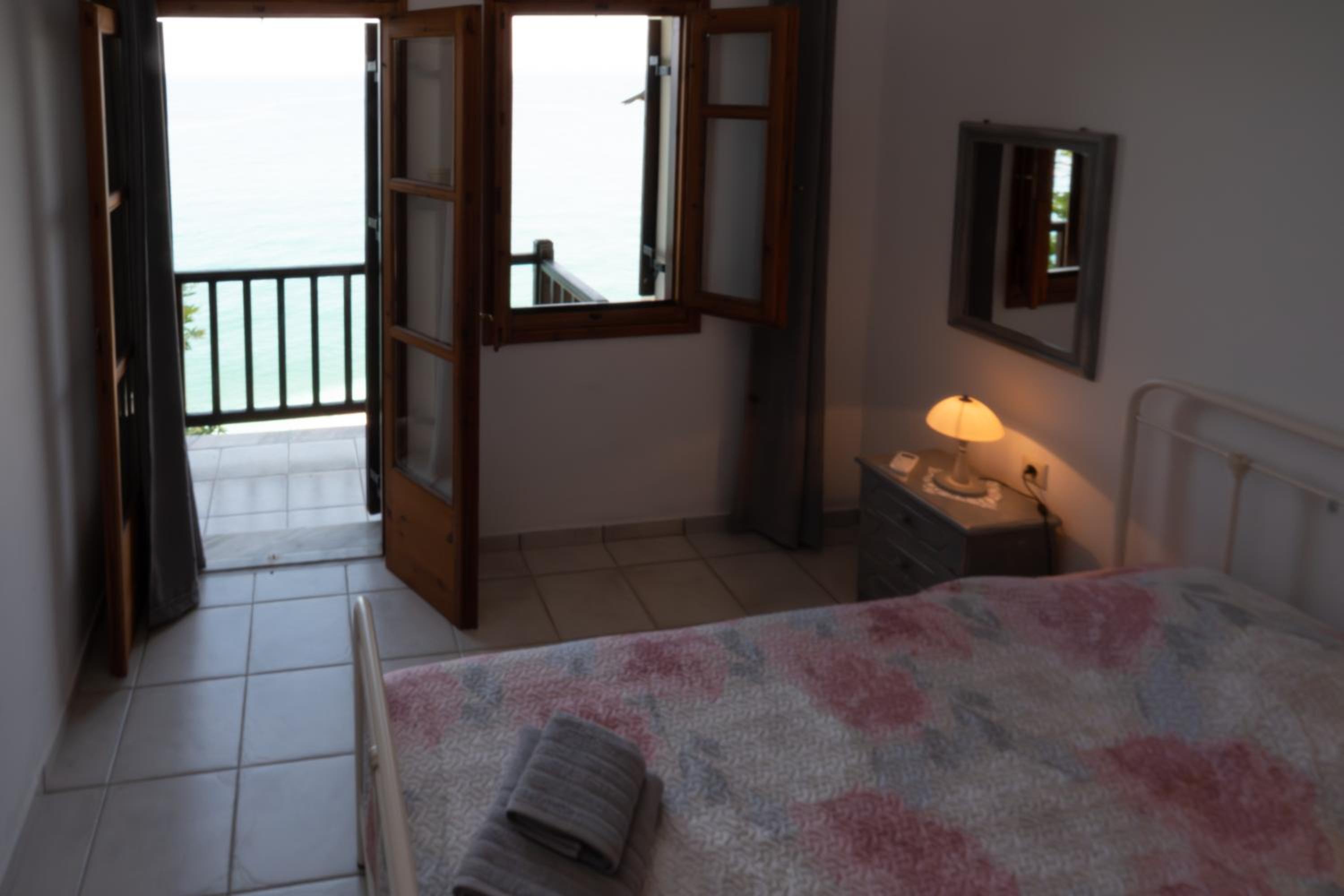 Two-Bedroom House photo 3