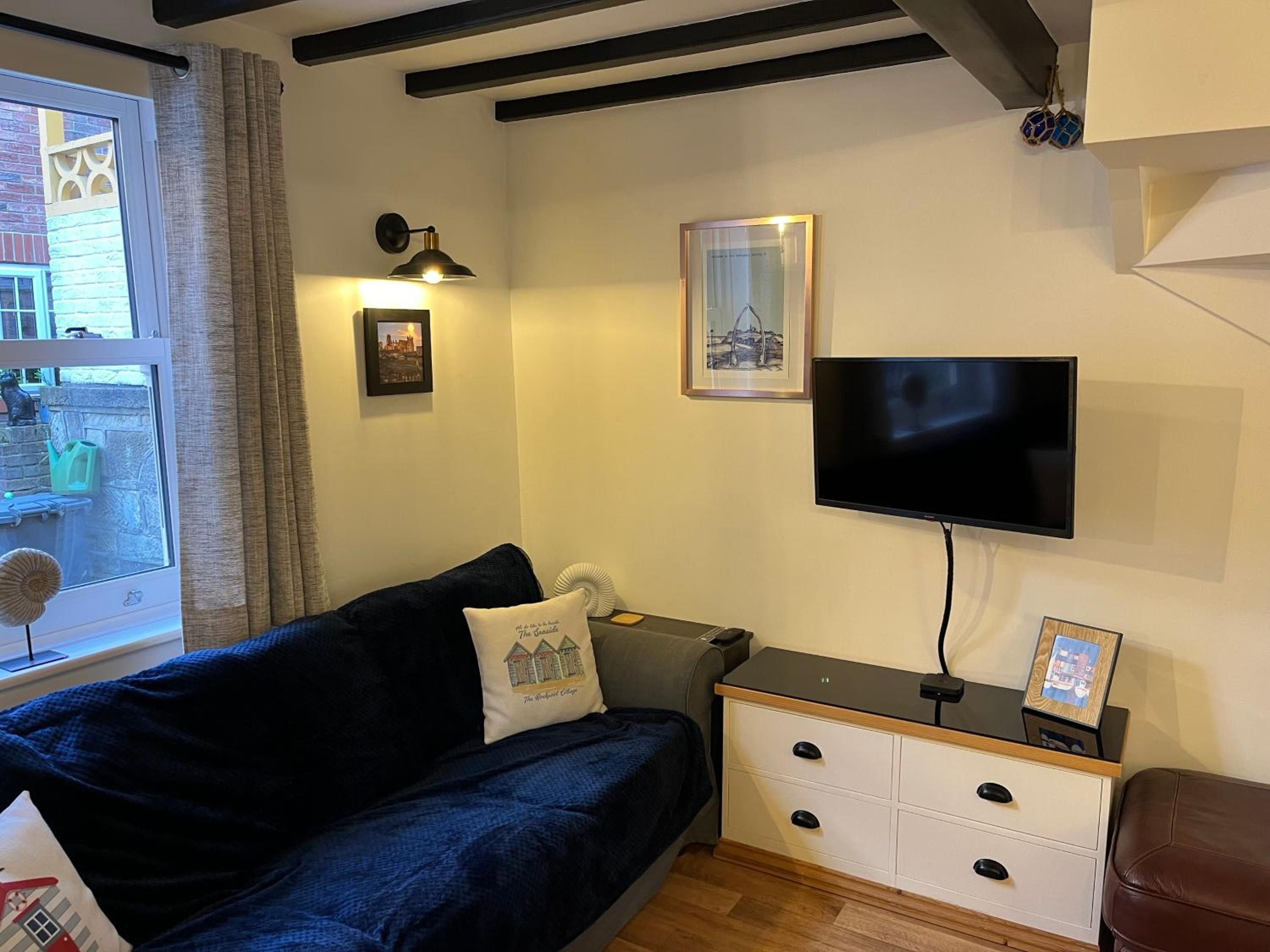 One-Bedroom House photo 2