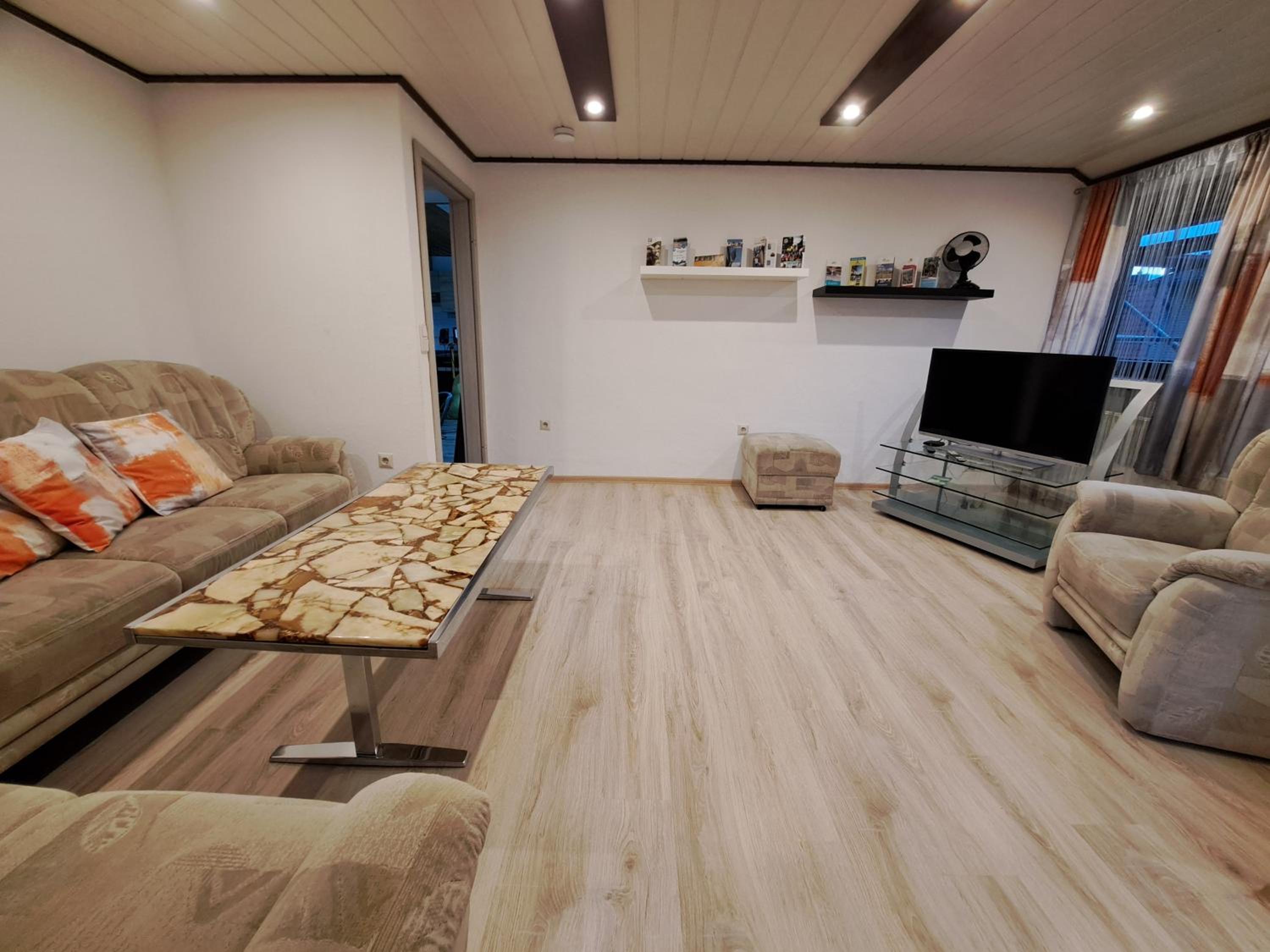Four-Bedroom Apartment with Balcony photo 1
