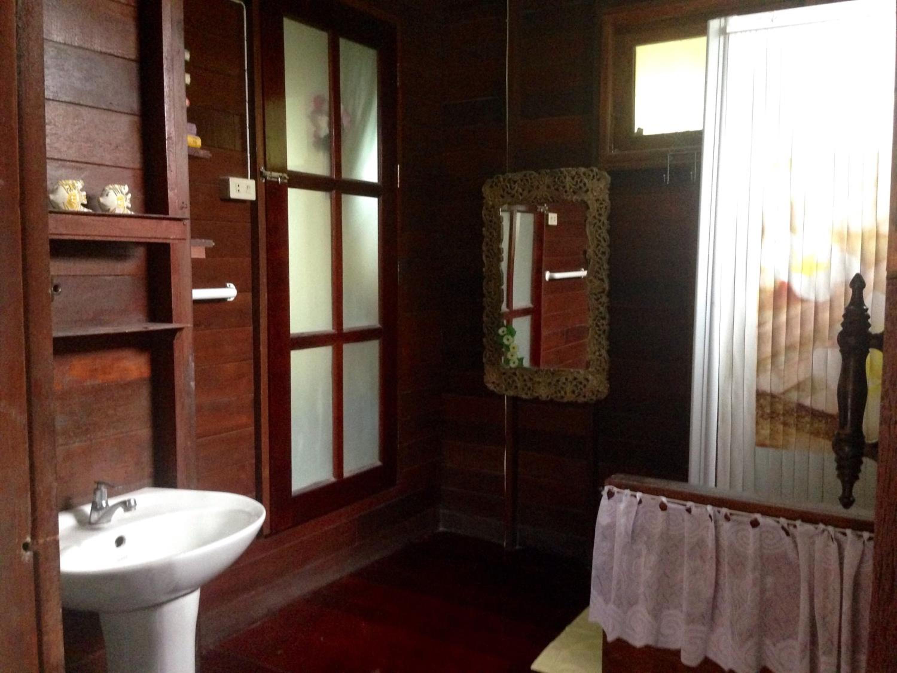 Family Room with Terrace - Photo 7