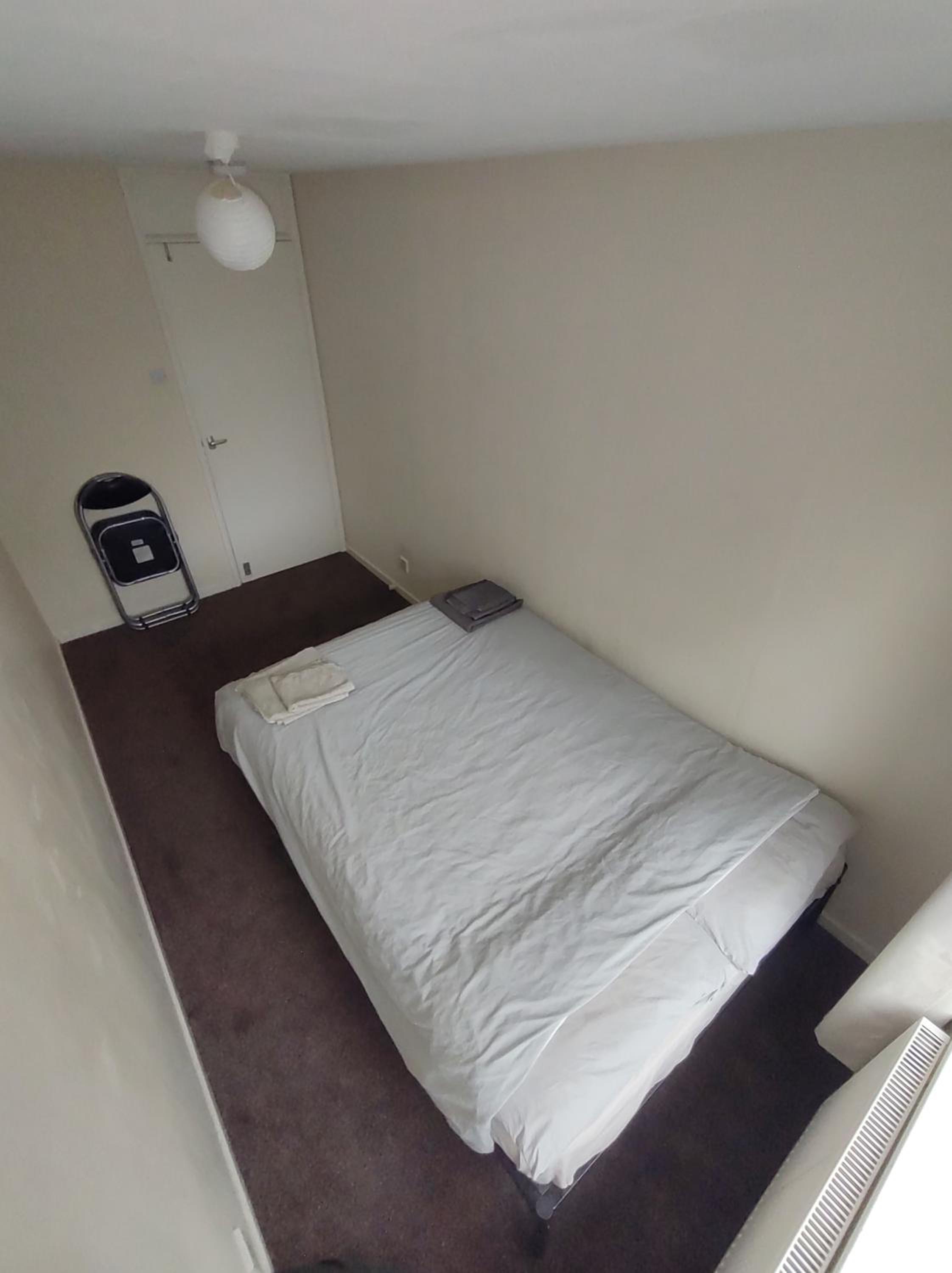 Budget Double Room - Photo 2