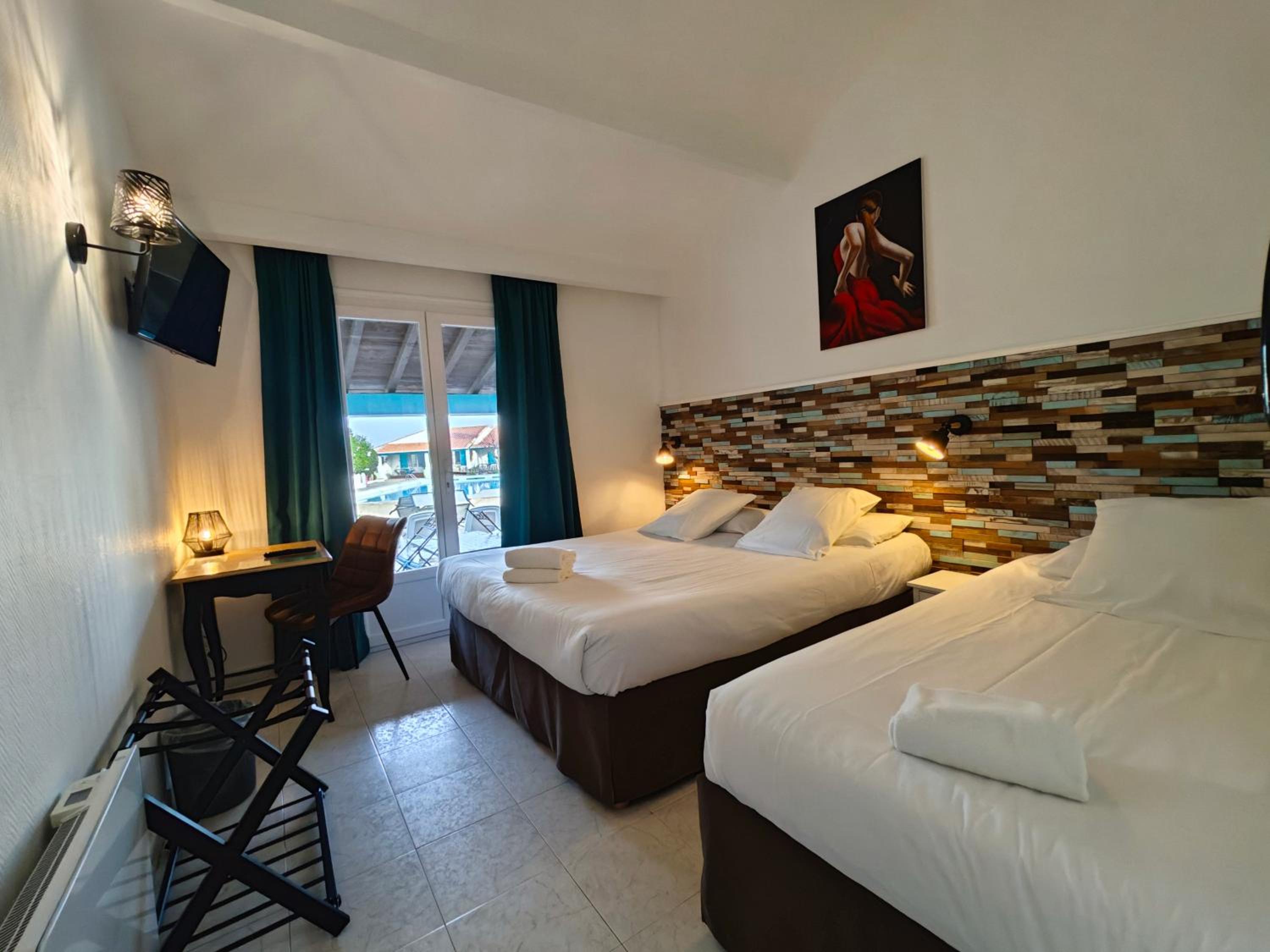 Triple Room - Photo 2