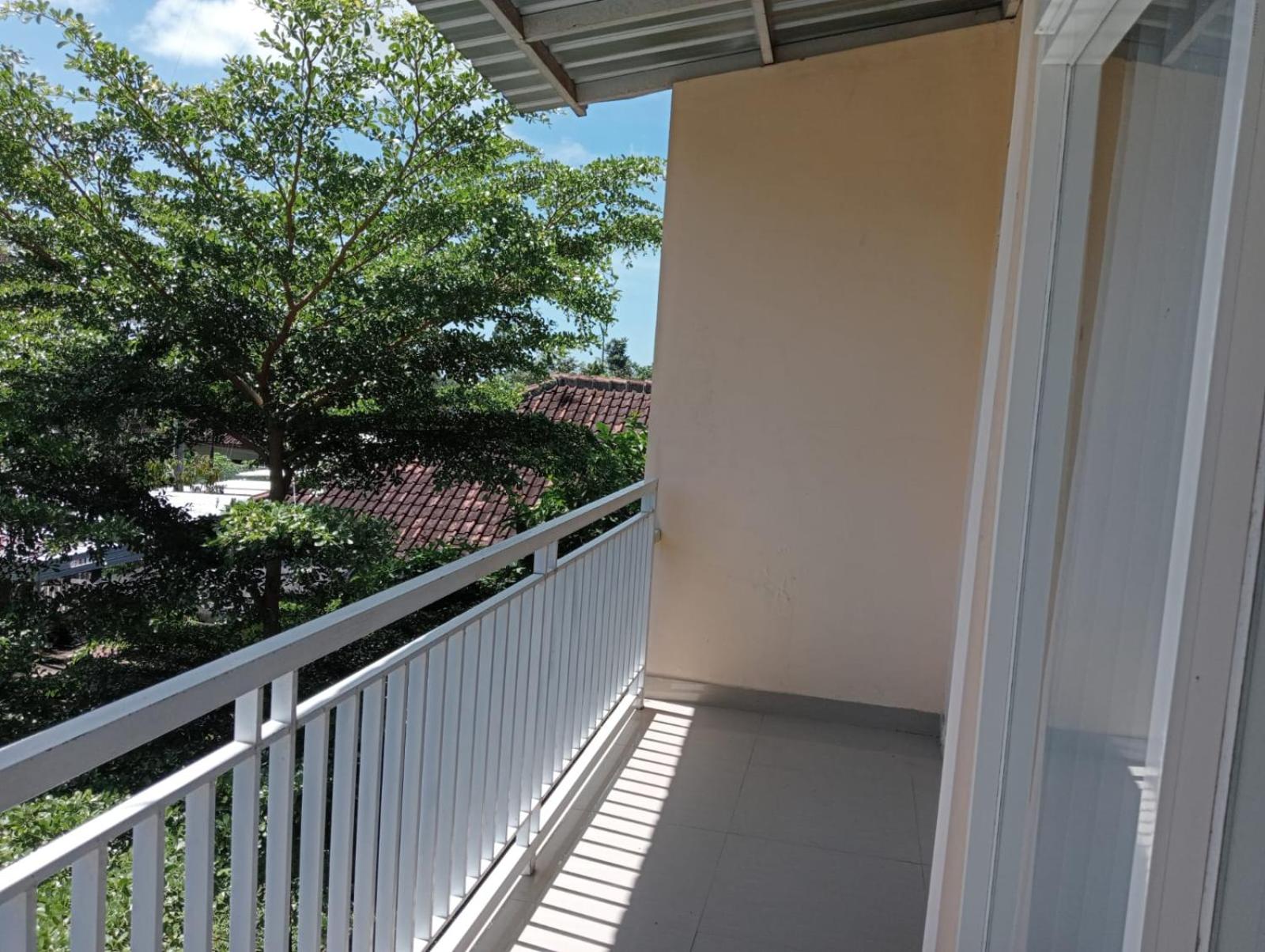 Double or Twin Room with Balcony photo 2