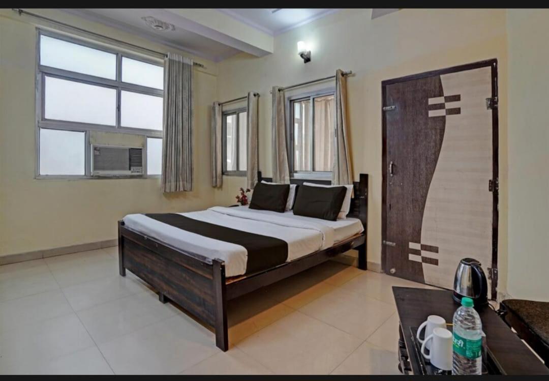 Deluxe Room - Photo 9