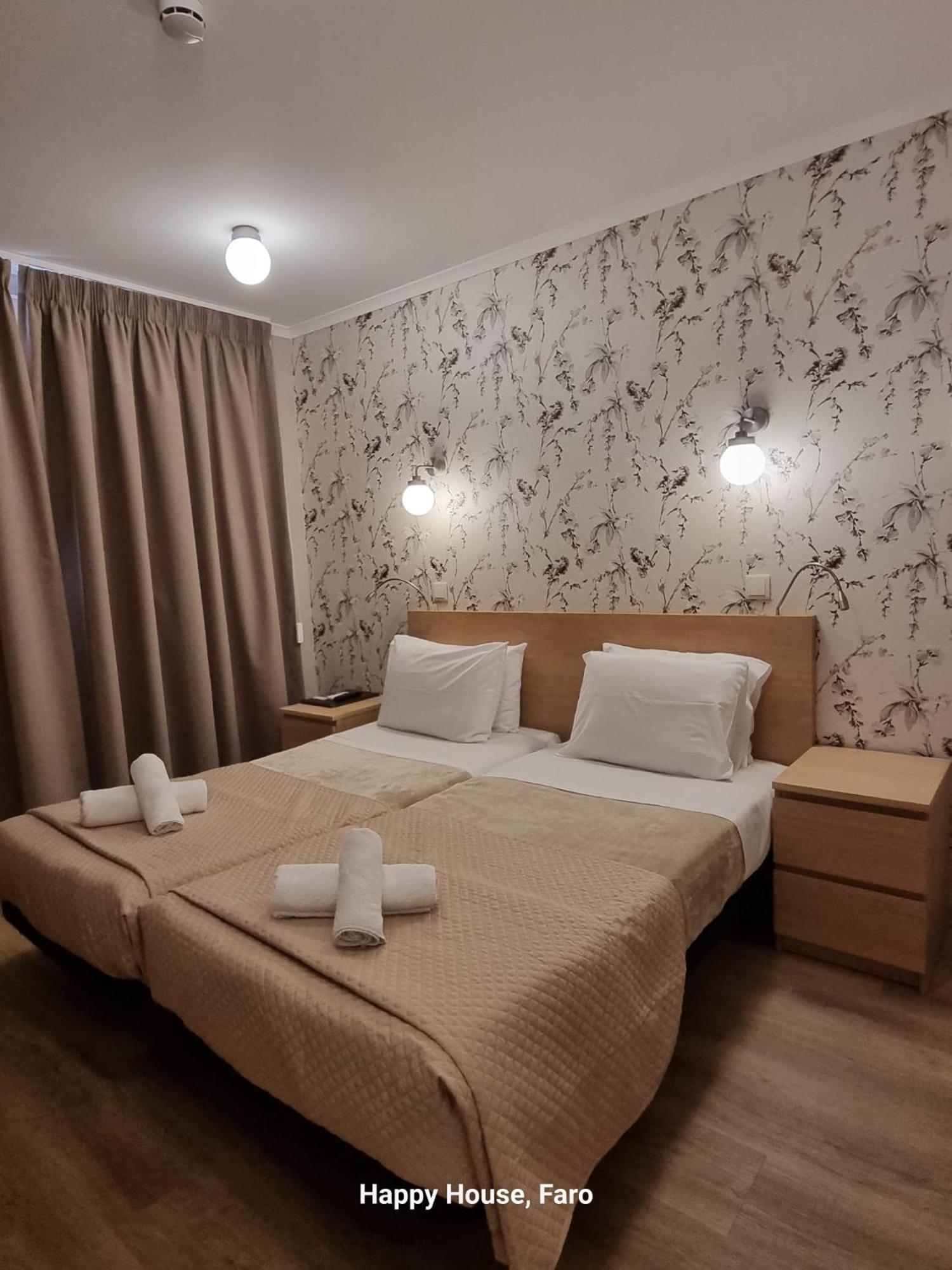 Double or Twin Room photo 1
