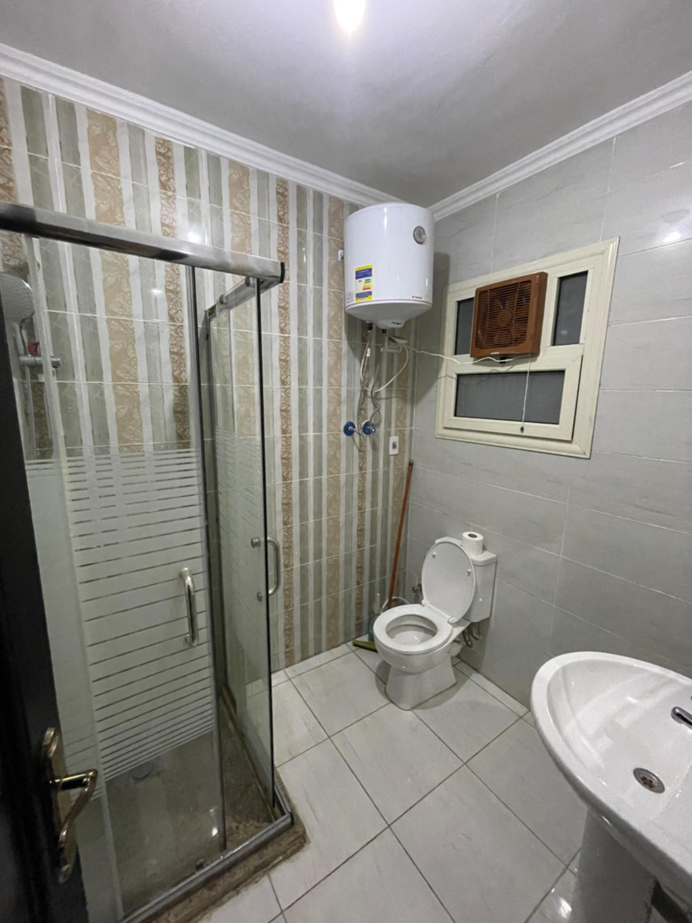 Three-Bedroom Apartment photo 2