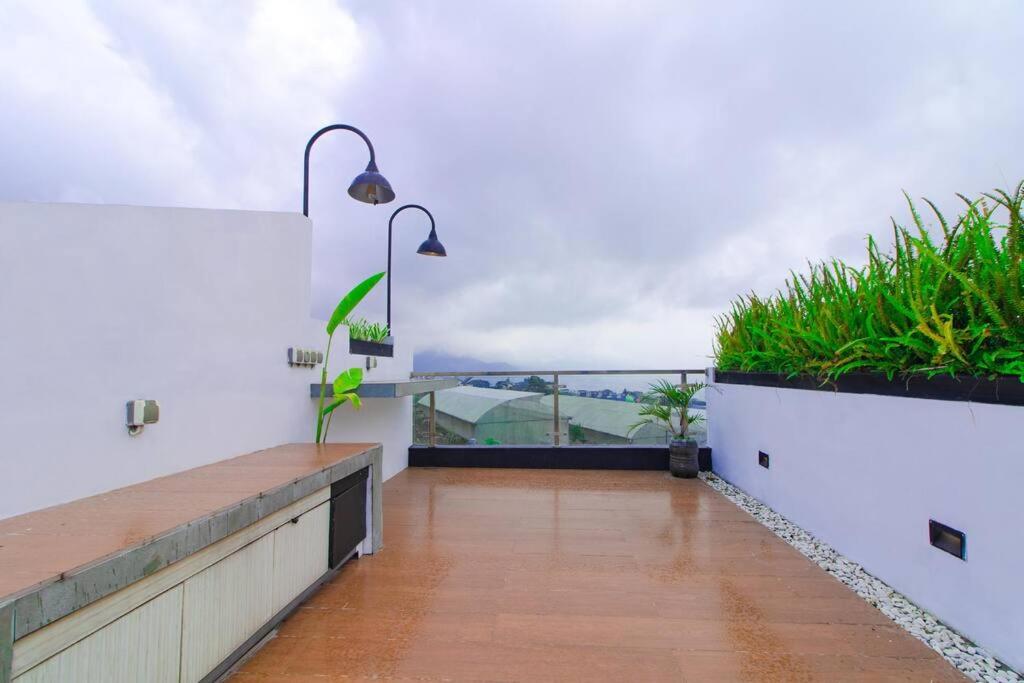 Three-Bedroom Villa photo 3