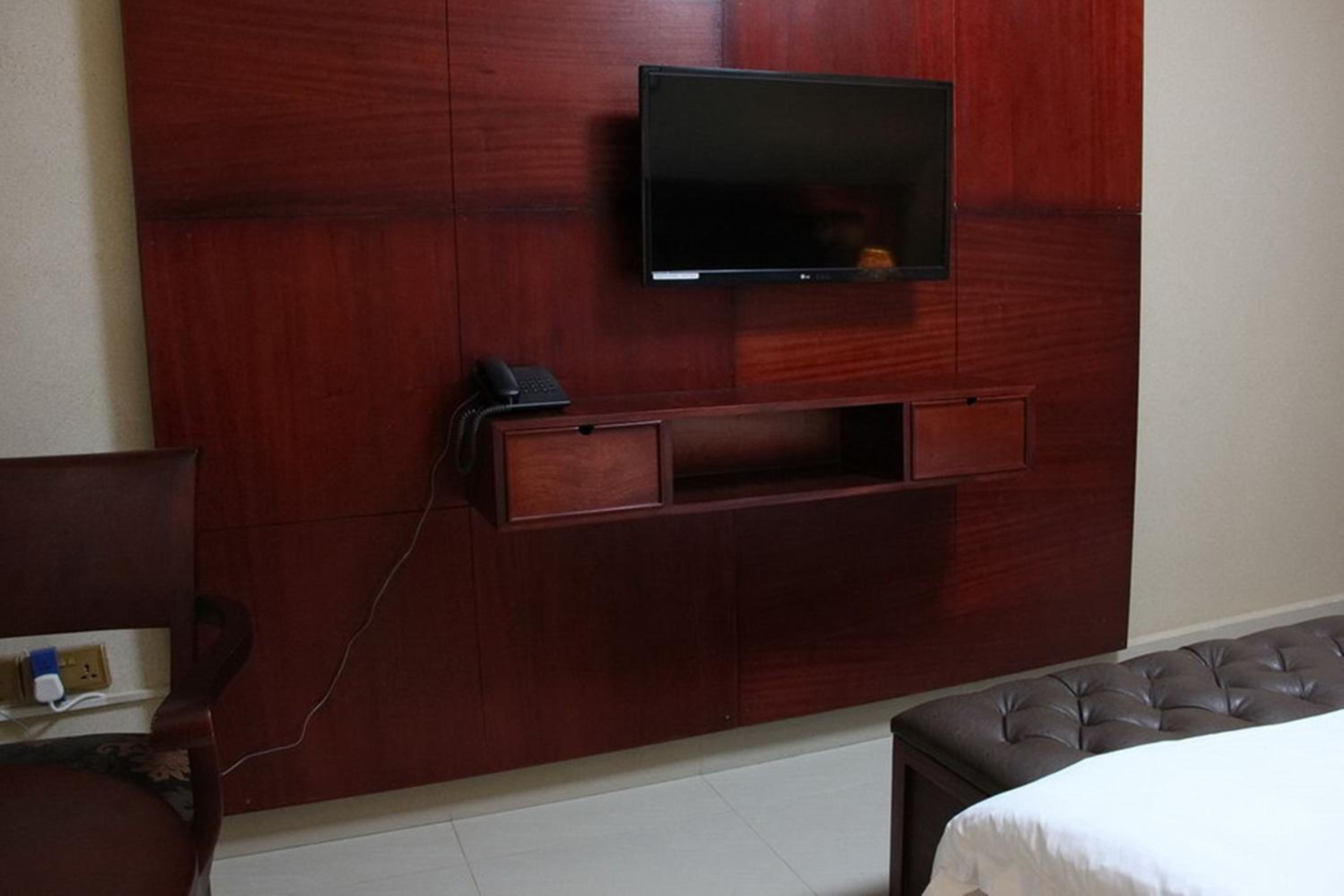 Deluxe Suite photo 1