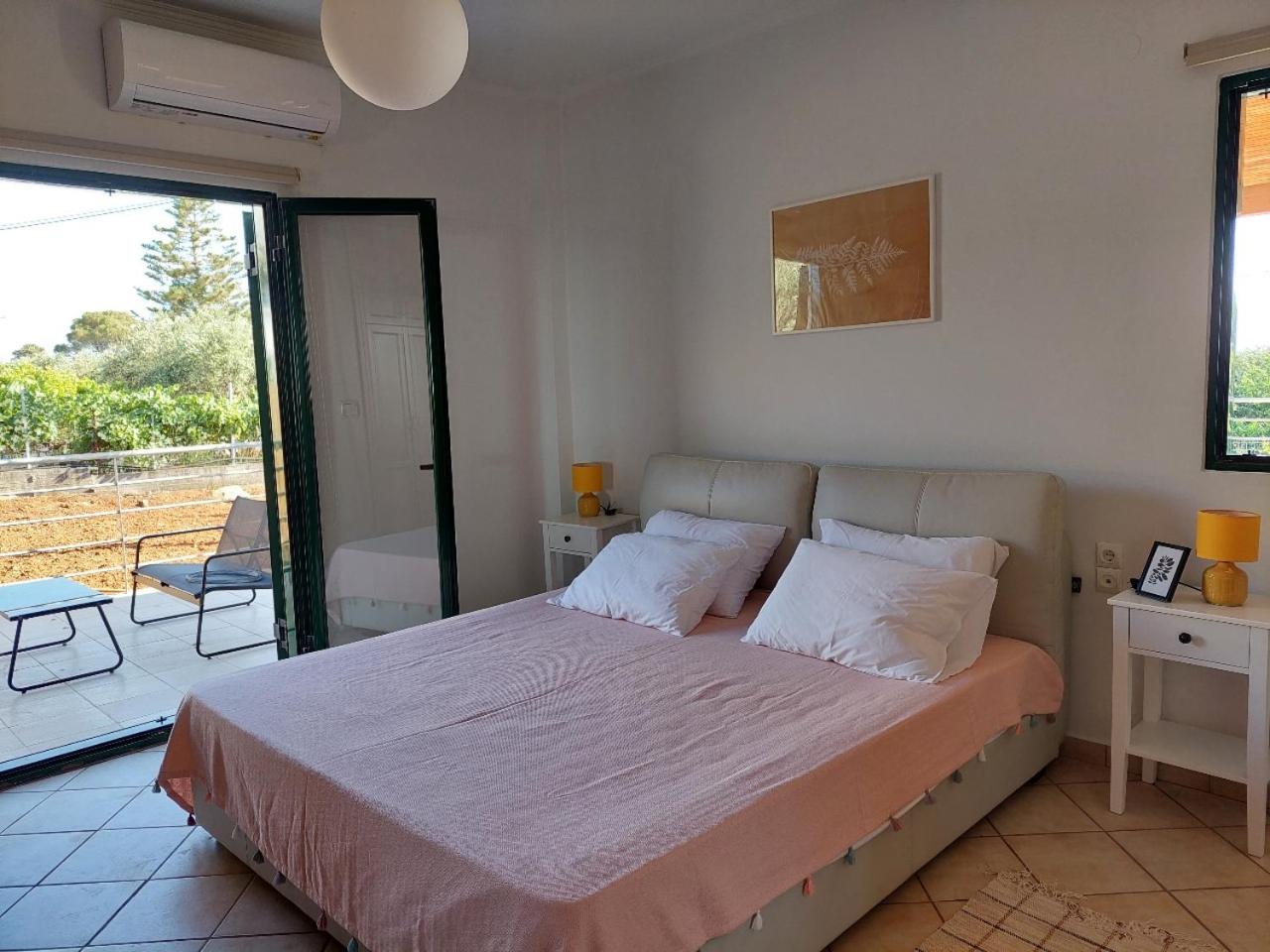 Two-Bedroom House photo 2