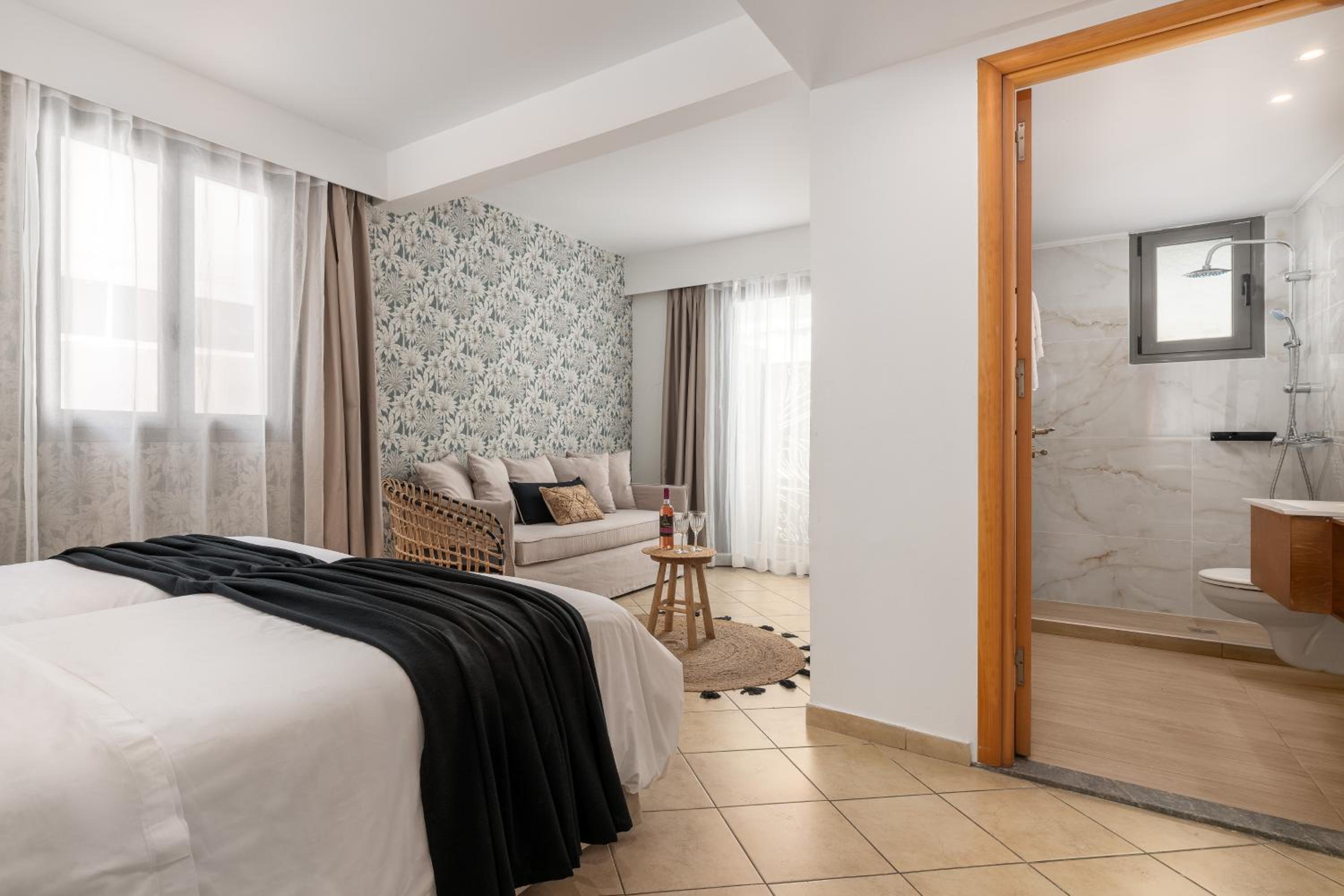 Superior Quadruple Room photo 1