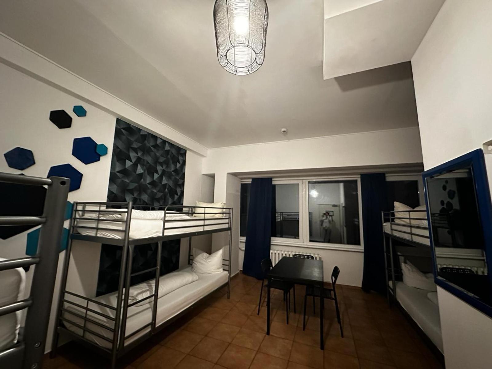 Bed In 6-Bed Dormitory Room photo 1
