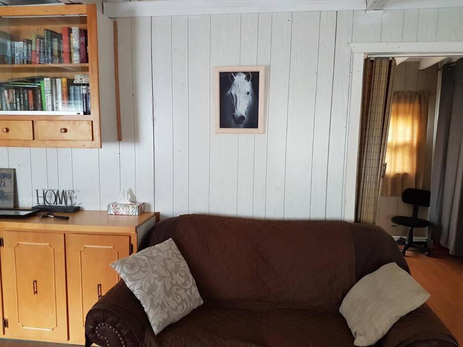 One-Bedroom House photo 1