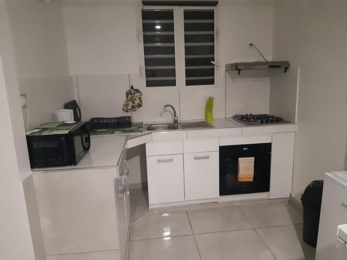 One-Bedroom House photo 2