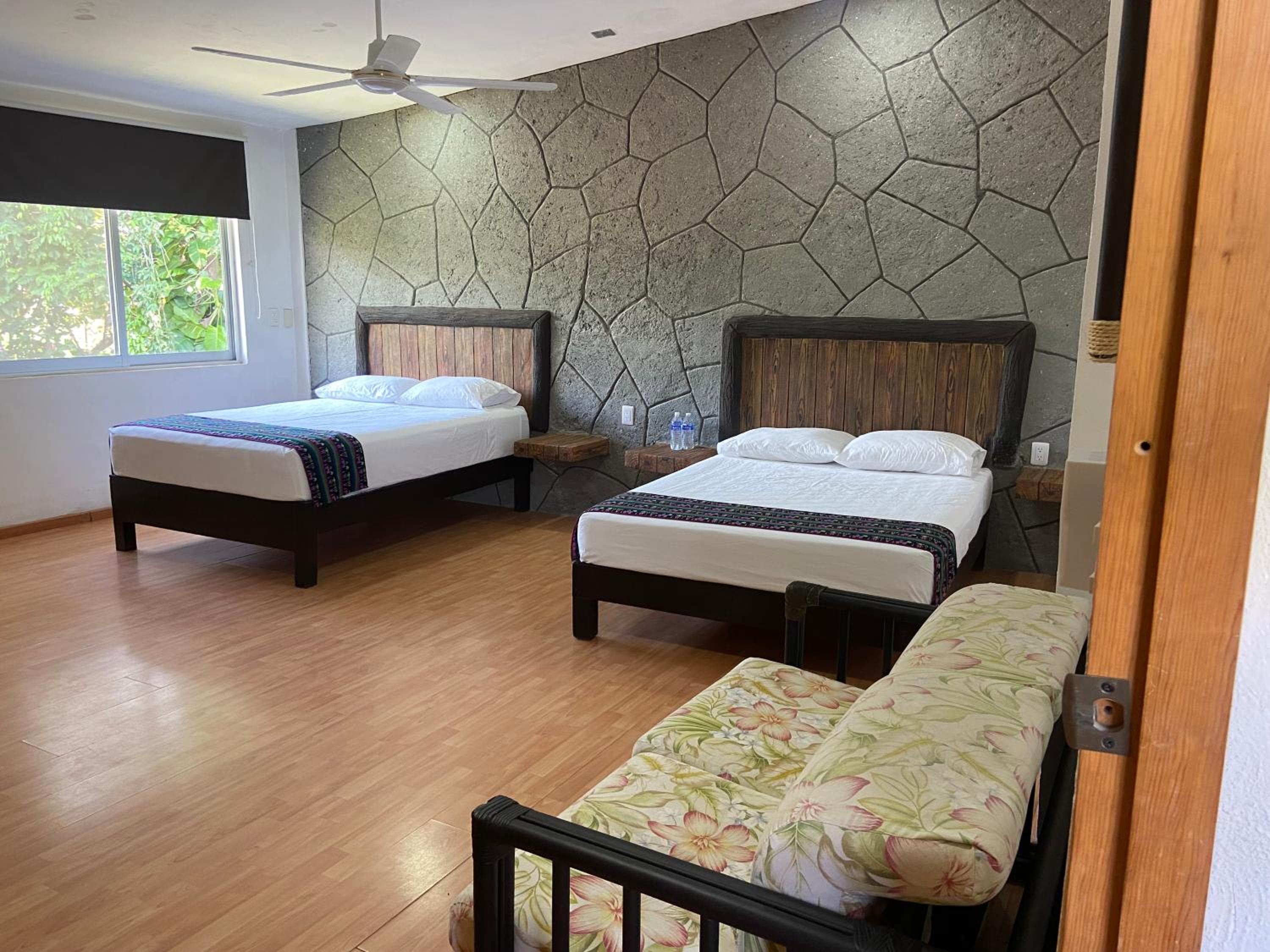 Double or Twin Room with Bathroom