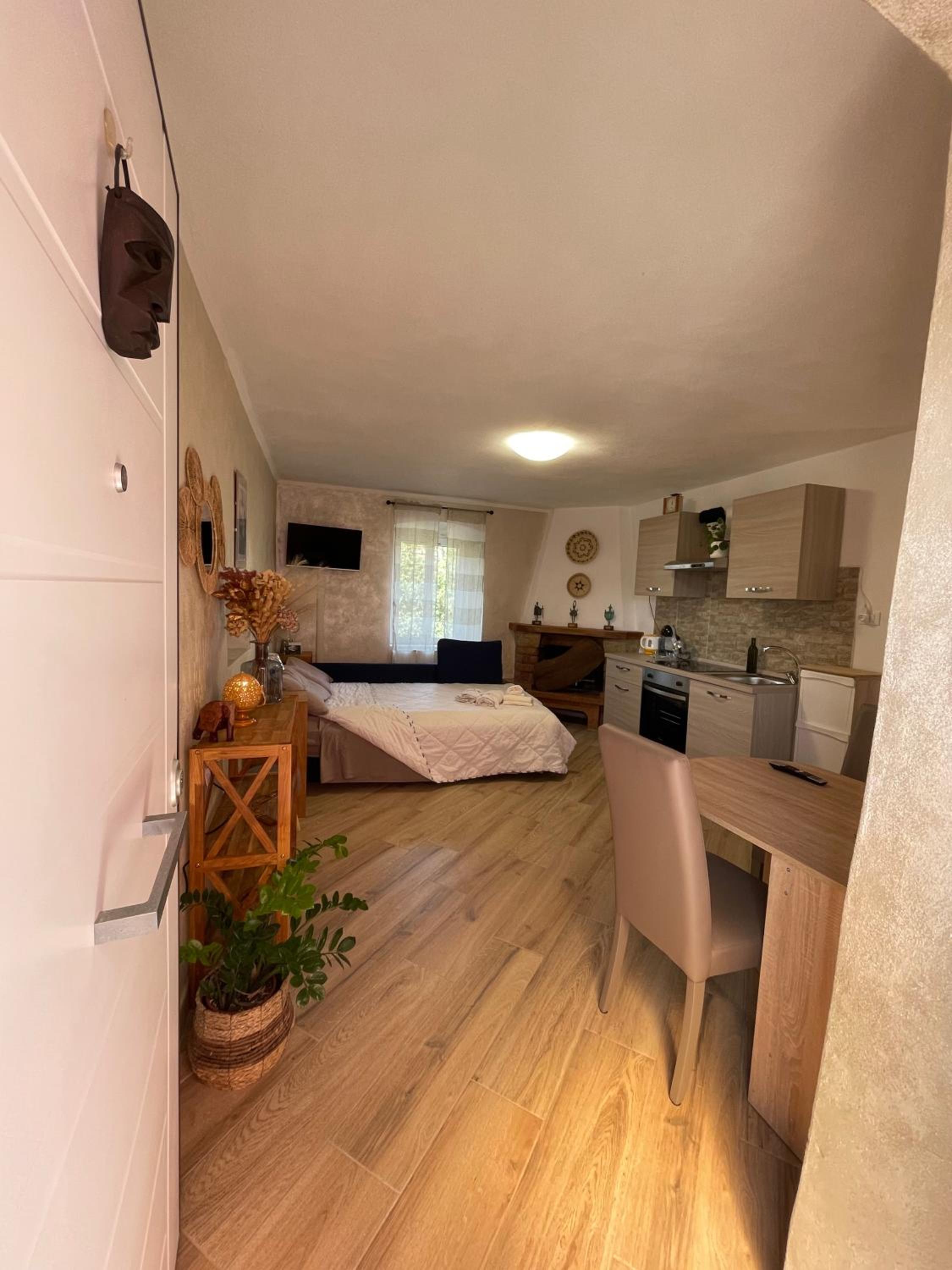 Double Room With Private Bathroom