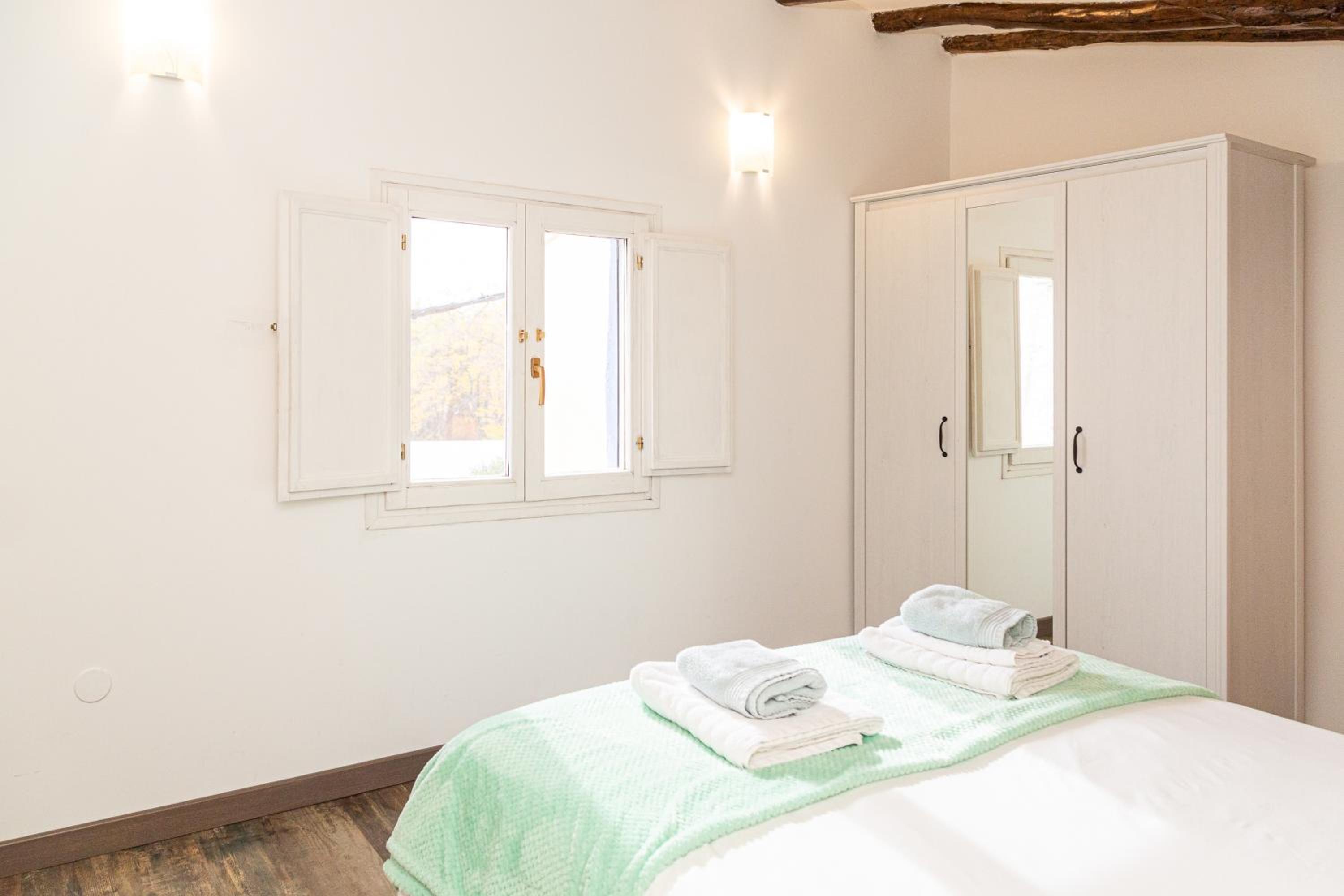 Double Room with Private Bathroom photo 3