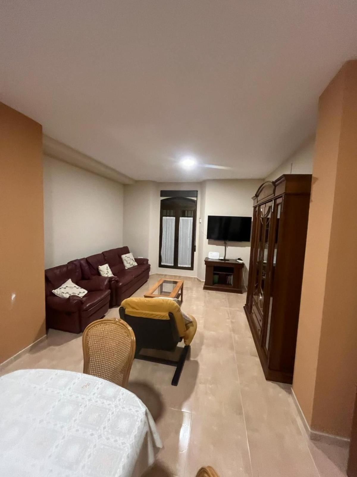Casa de cuatro habitaciones