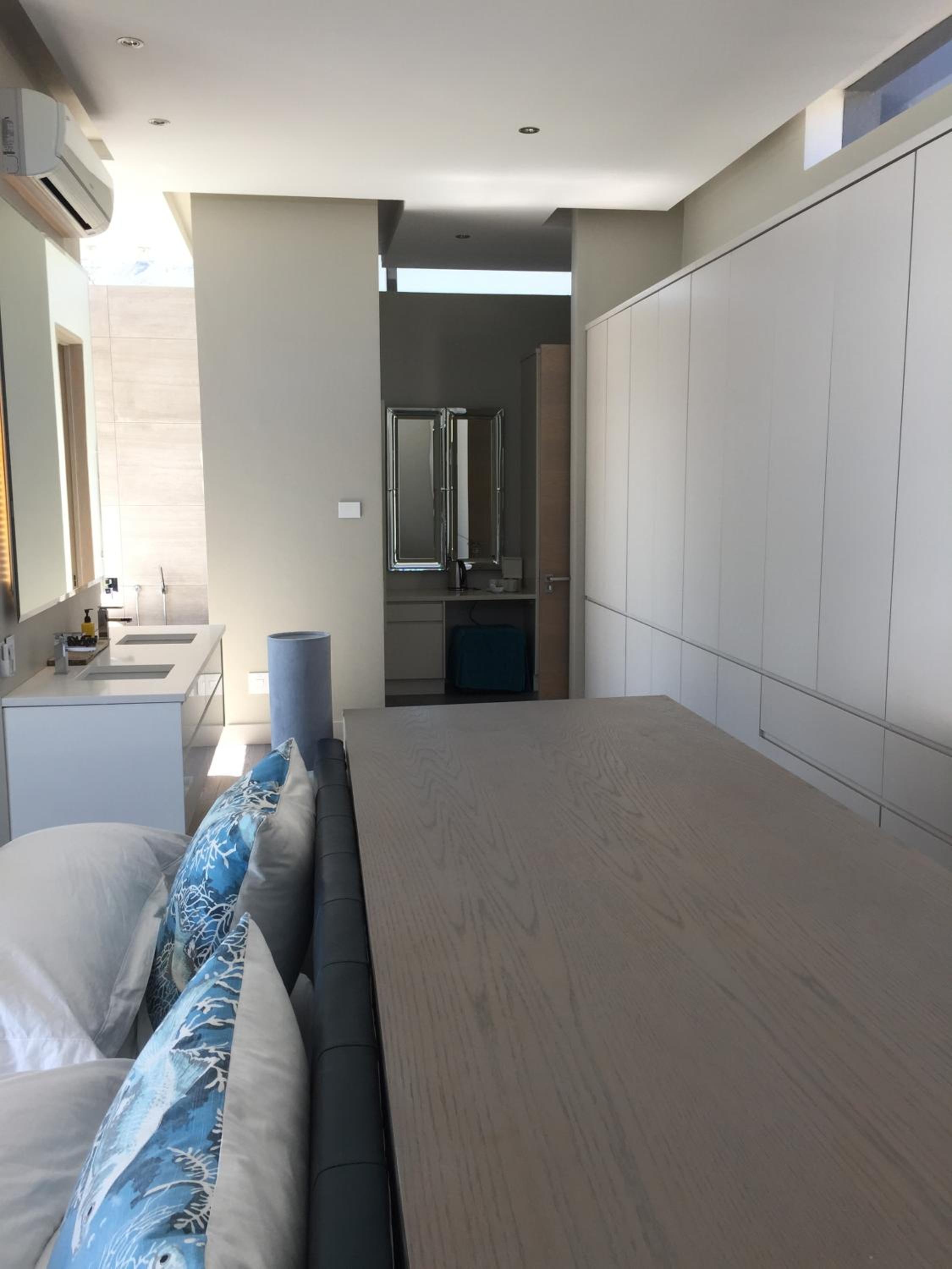 Executive Suite with Sea View - Photo 8