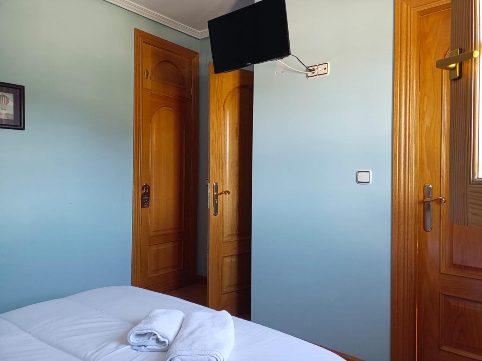 Queen Room - Photo 4